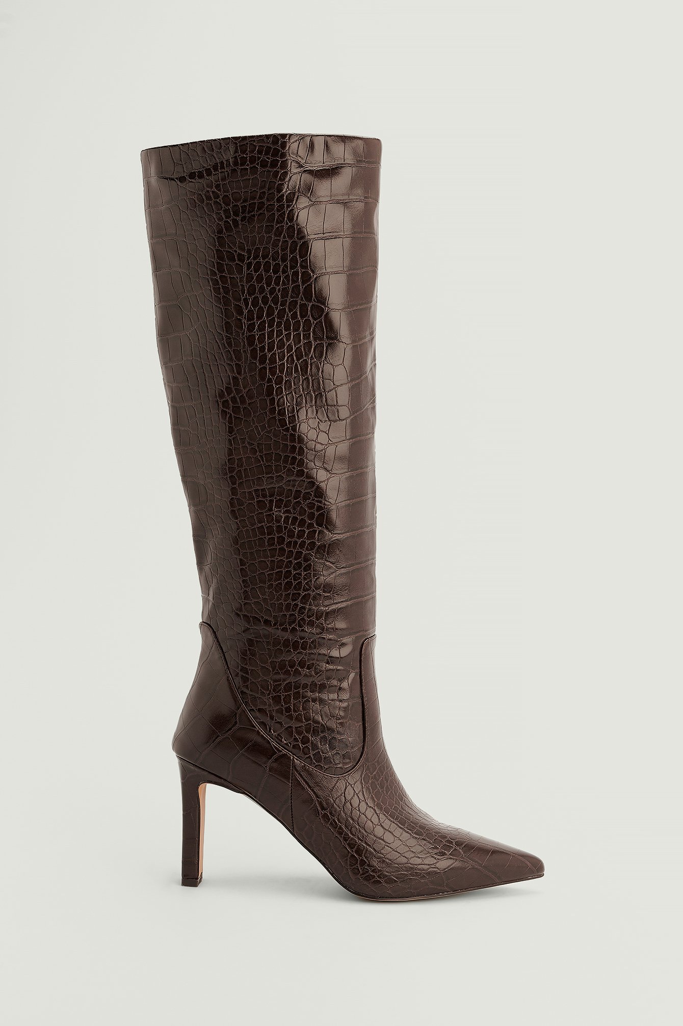 Chocolate Resirkulerte Pointer boots med løs hæl