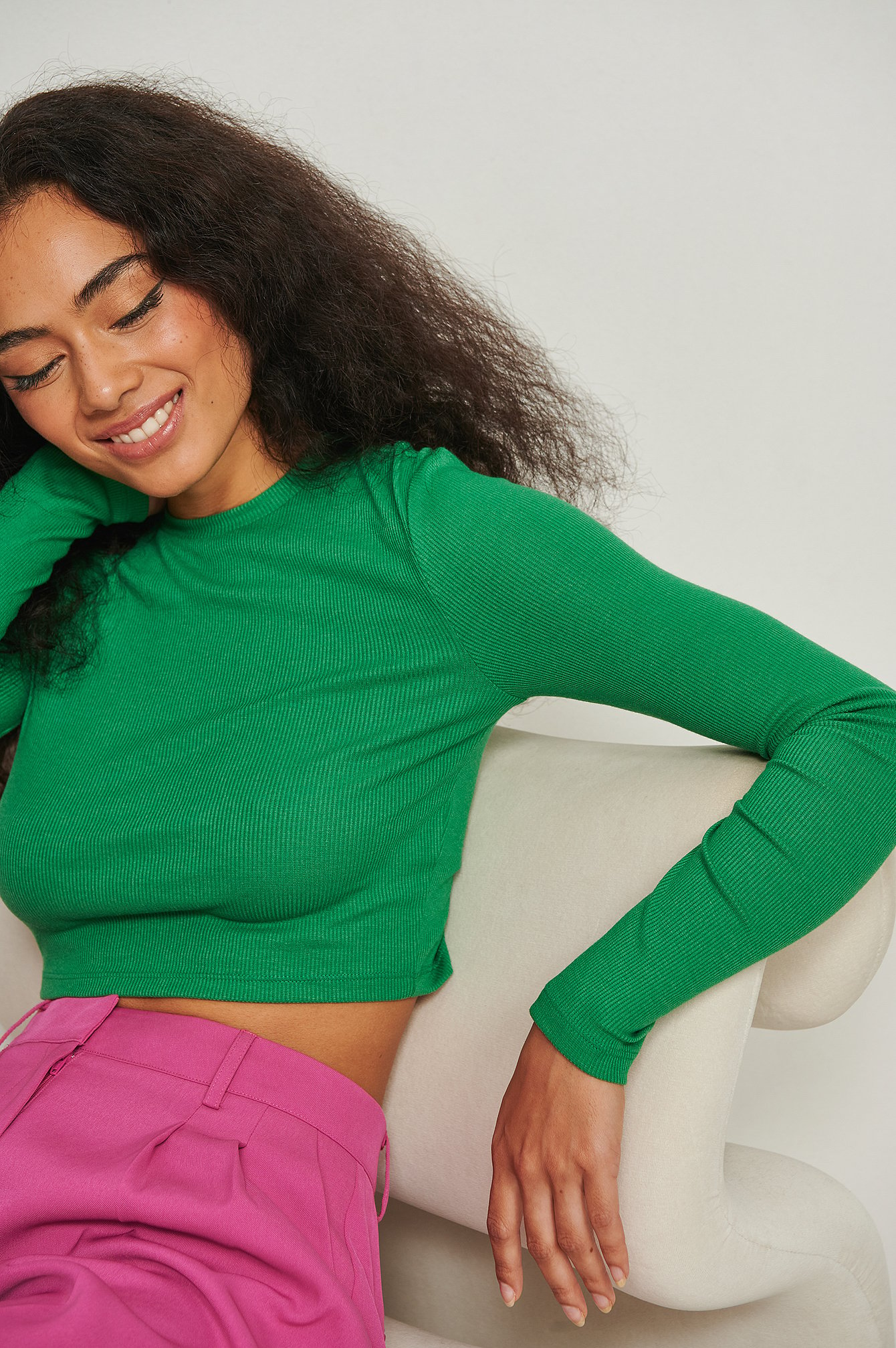 Green Round Neck Ribbed Long Sleeve Crop Top