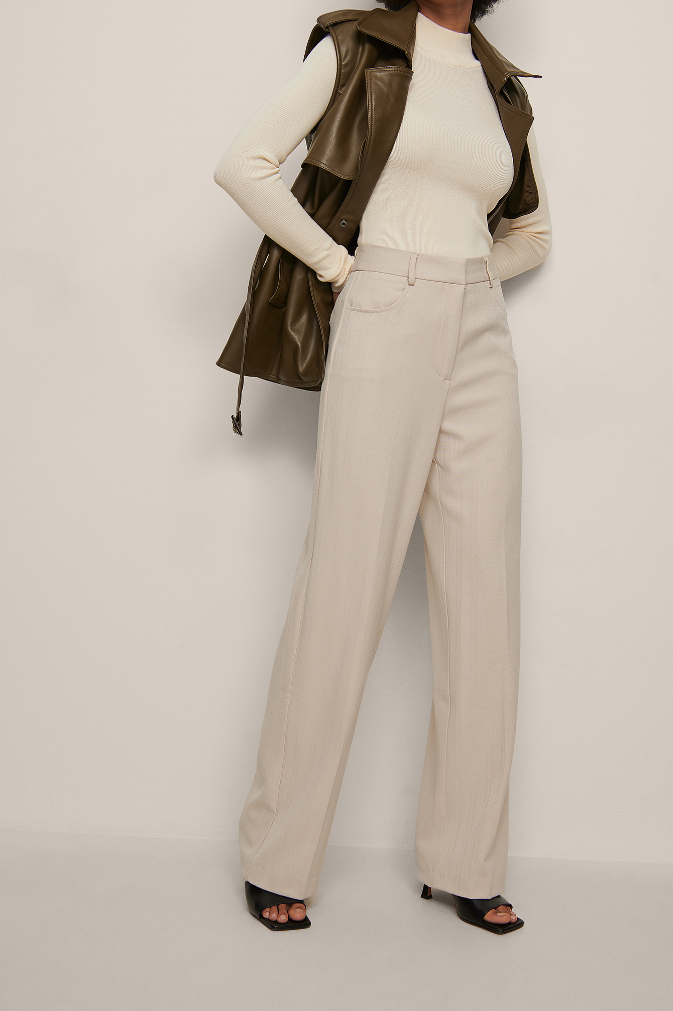NA-KD Classic Tailored Wide Leg Suit Pants - Beige