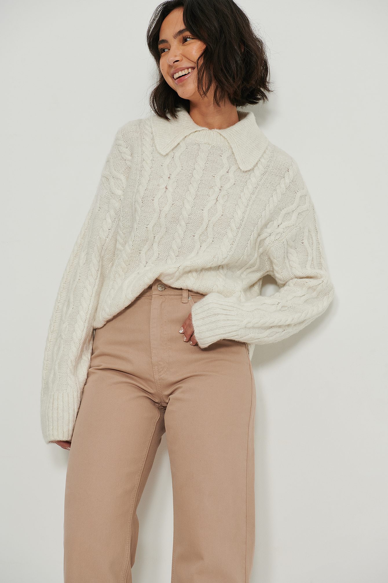 Relaxed Full Length Jeans Beige | na-kd.com