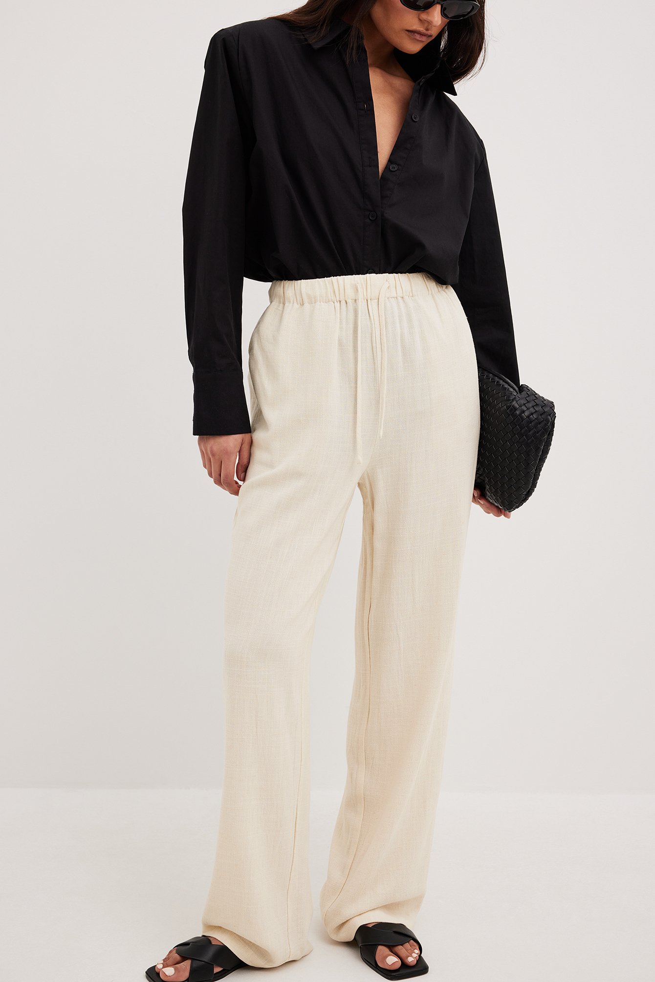Relaxed Linen Blend Trousers Beige | NA-KD