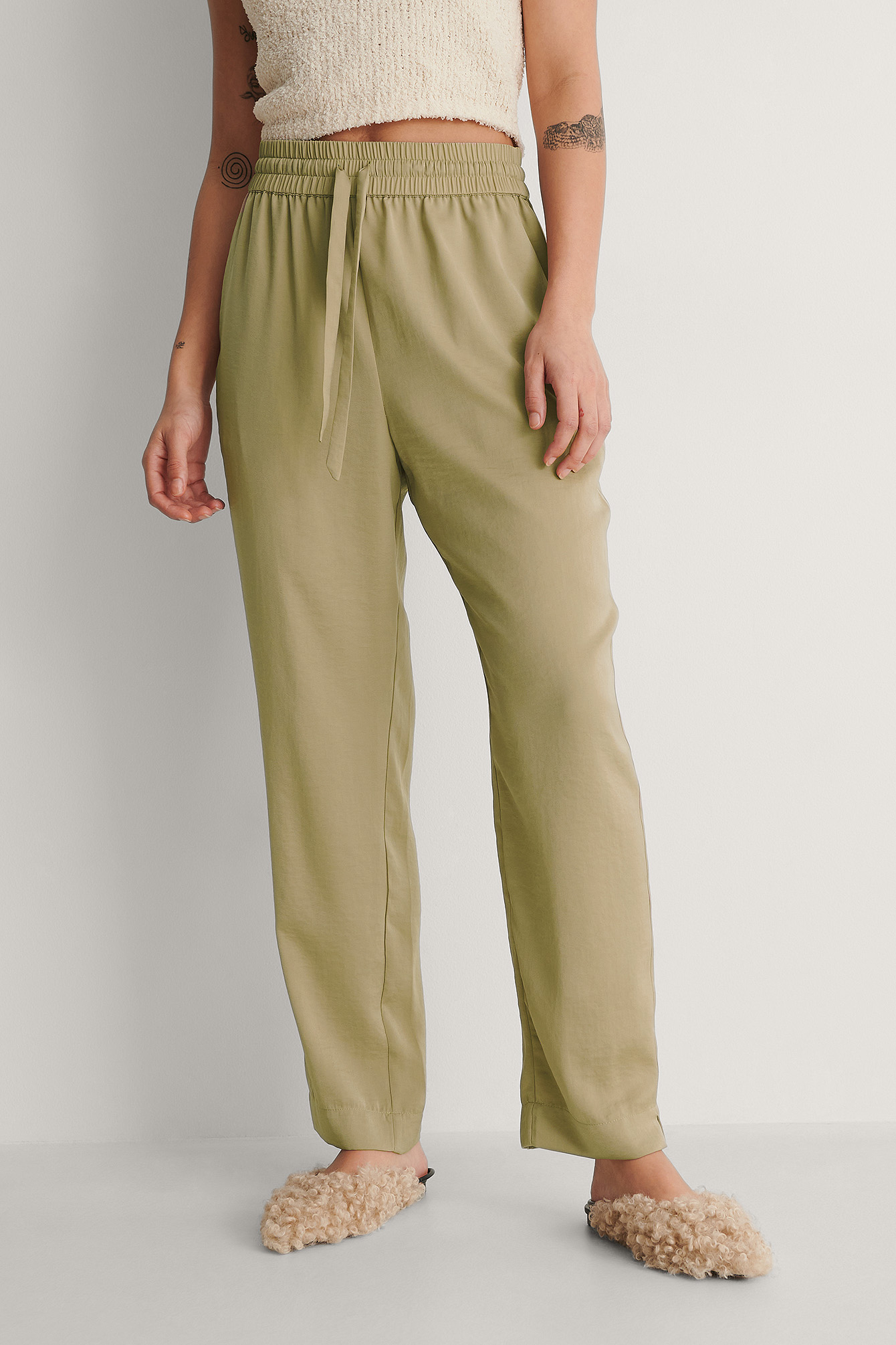 Relaxed Pants Beige