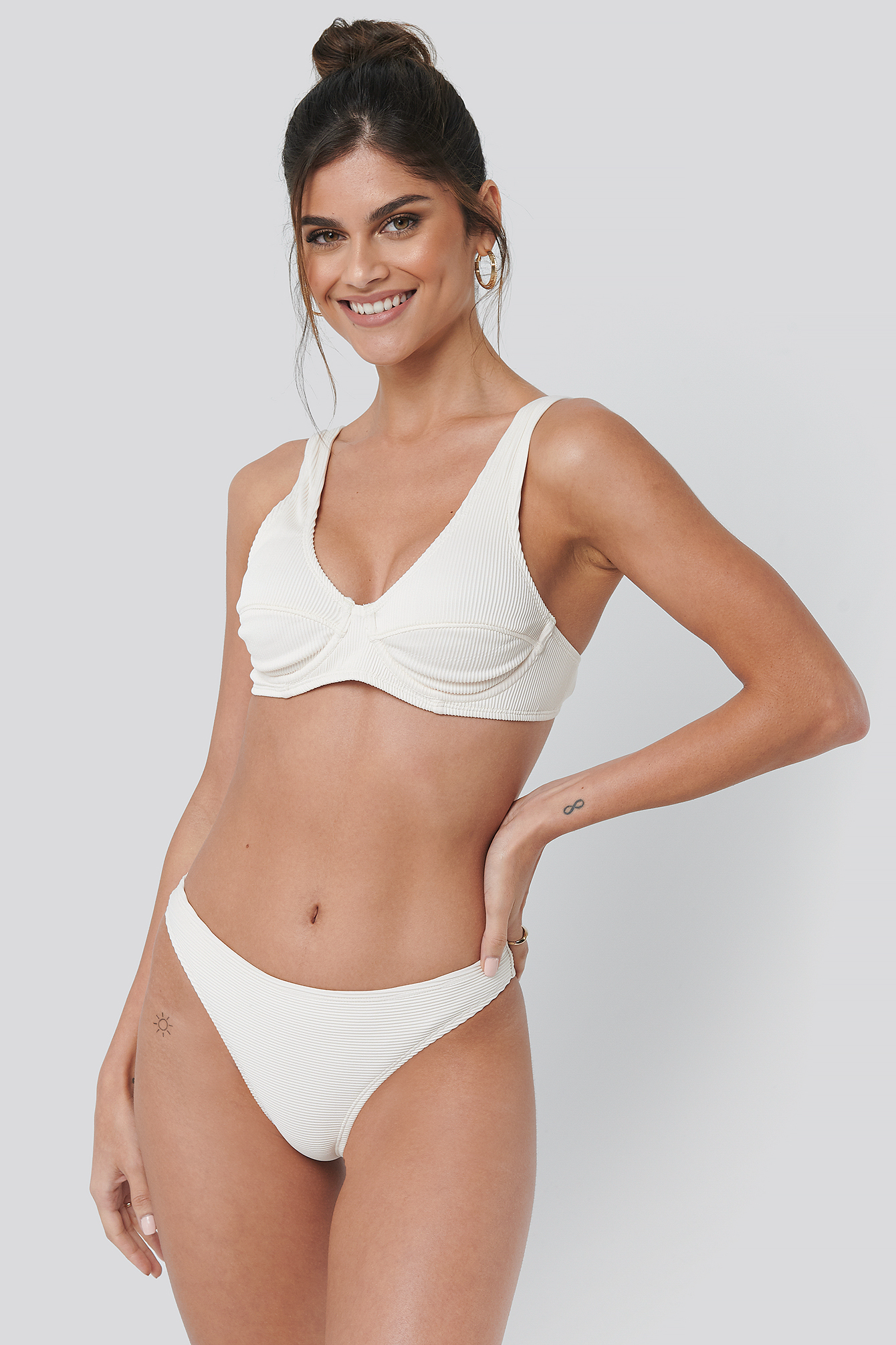 Ribbed Bikini Panty Offwhite