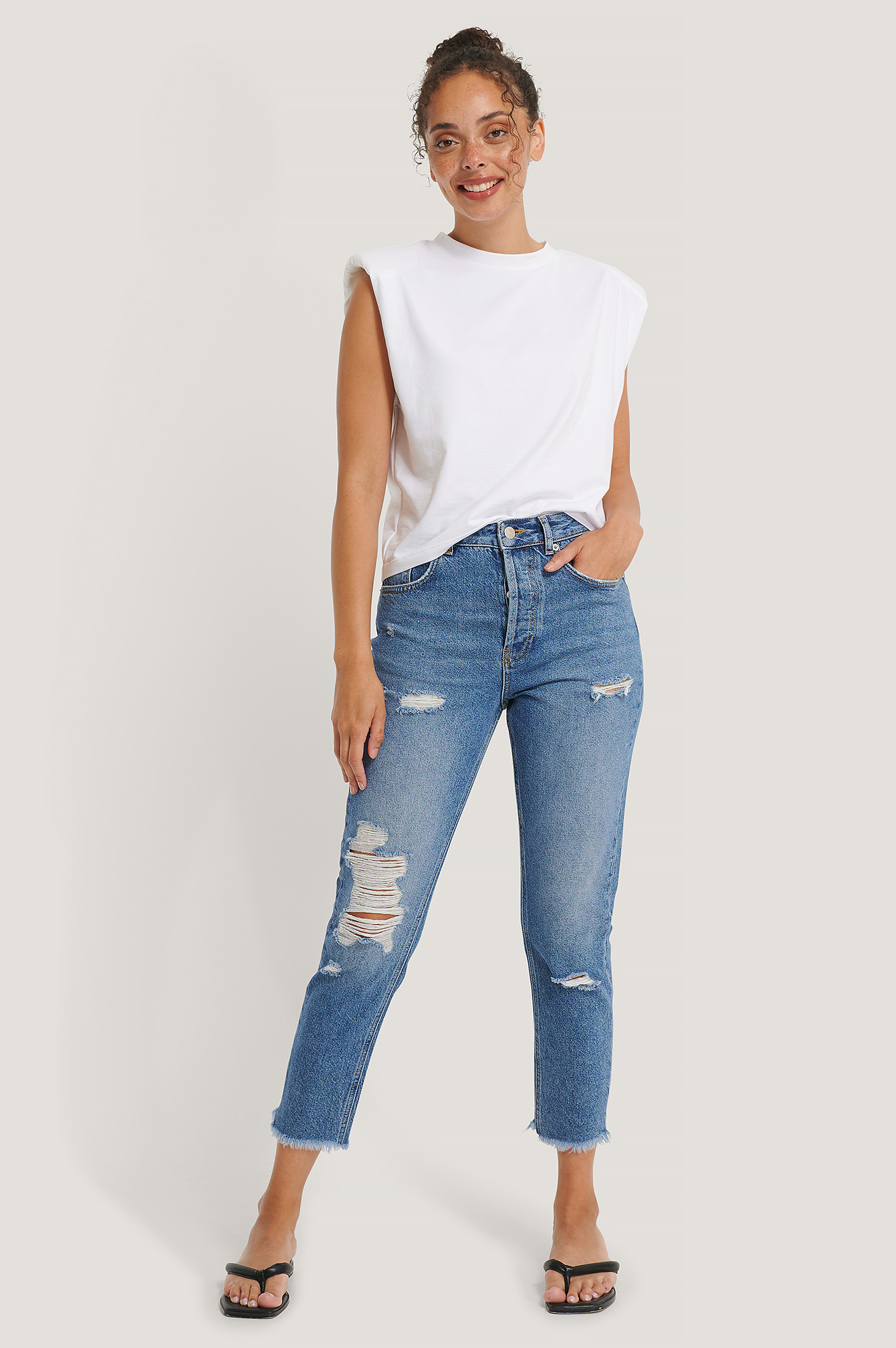 mom jeans nakd