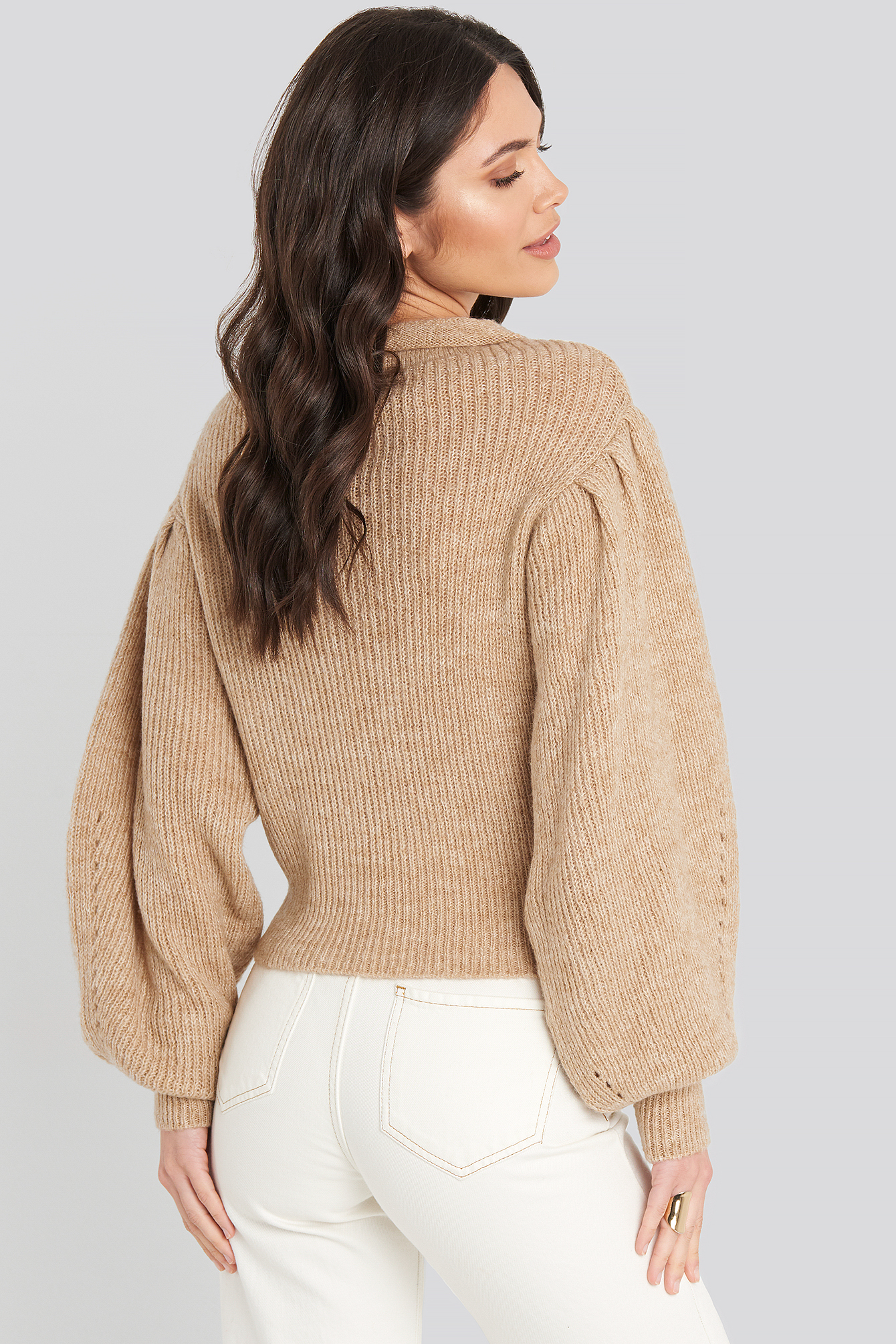 Ribbed High Neck Ballon Sleeve Knitted Sweater Beige na Ribbed High Neck Ballon Sleeve Knitted Sweater Beige na