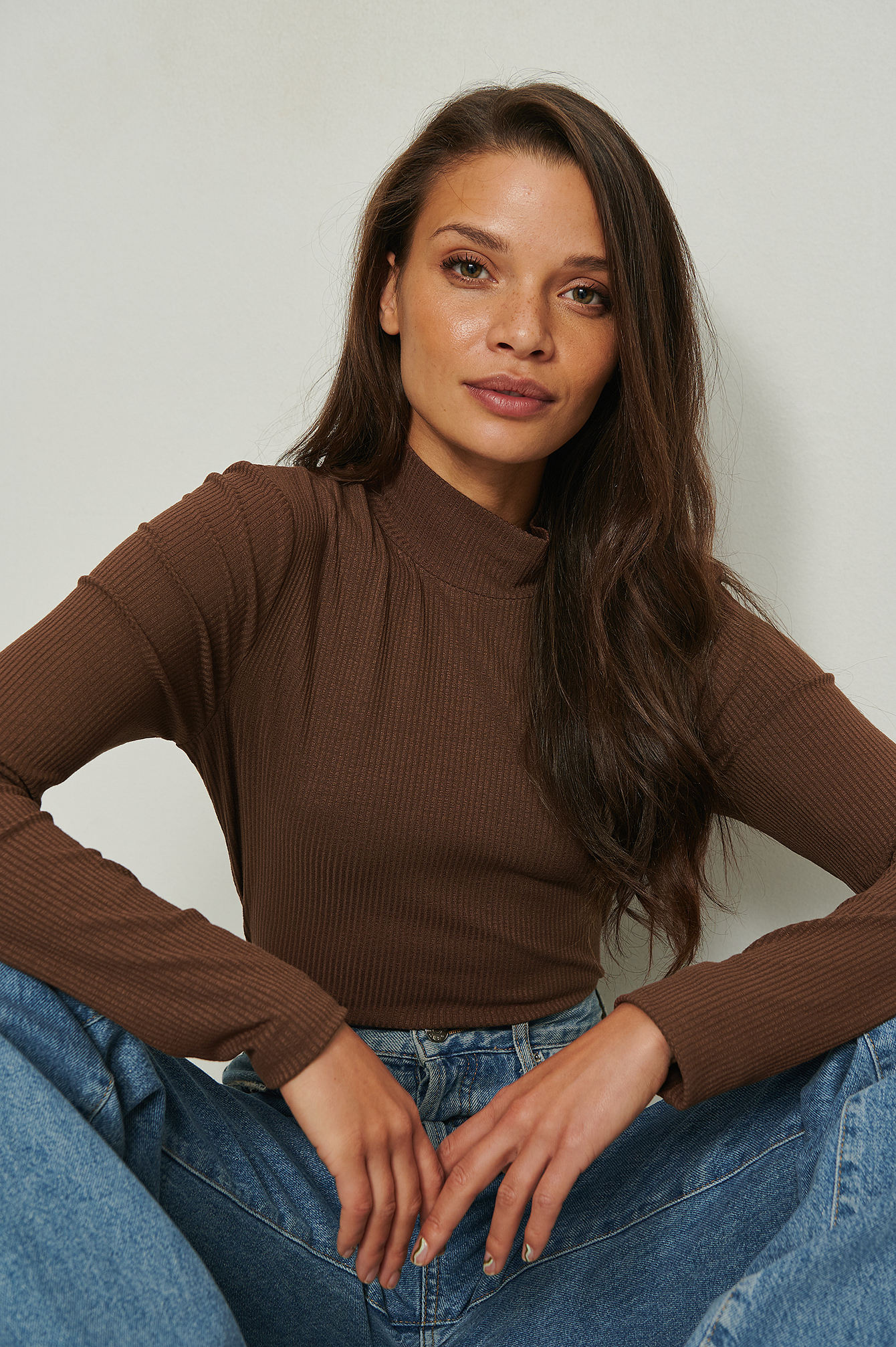 Brown Ribbed Long Sleeved Turtle Neck Sweater