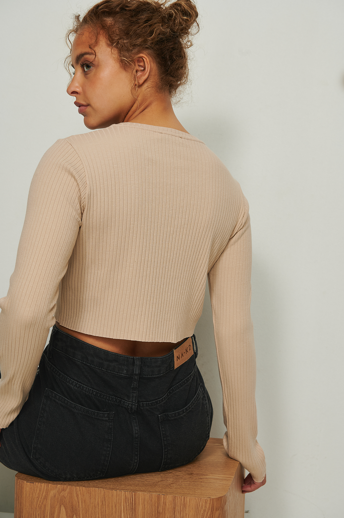 Ribbed Oversized Long Sleeved Crop Top Beige