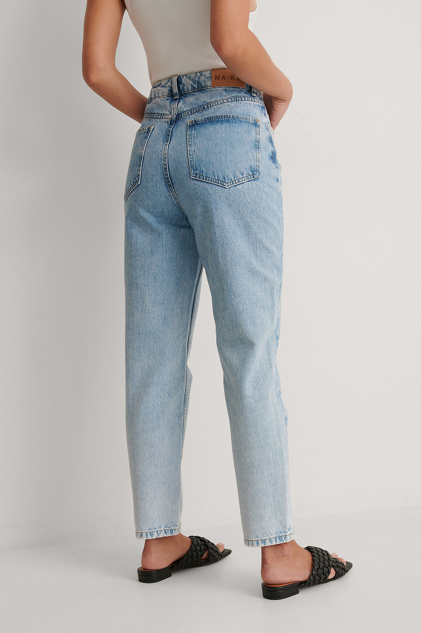 mom jean s