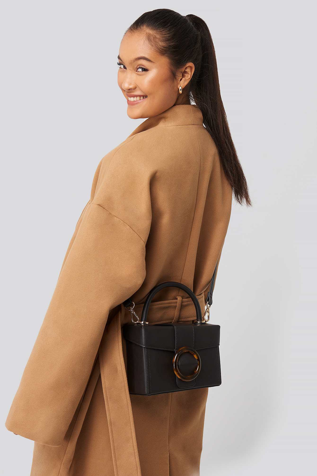 Round Buckle Box Bag Espresso