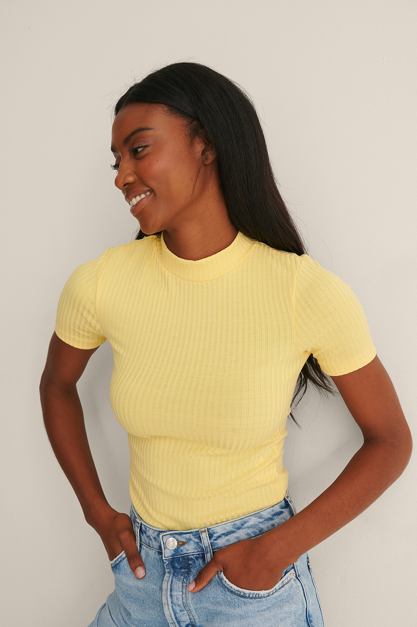 Round Neck Short Sleeve Top Yellow | na 