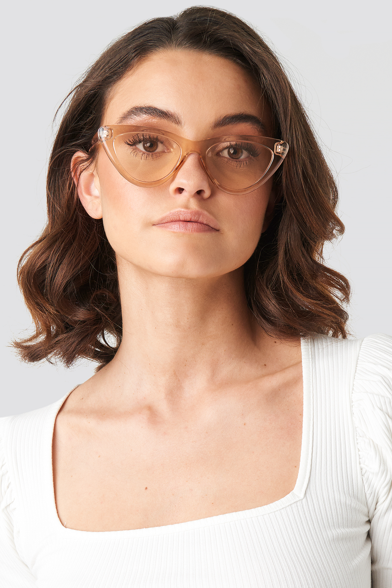 Rounded Cat Eye Sunglasses Light Brown
