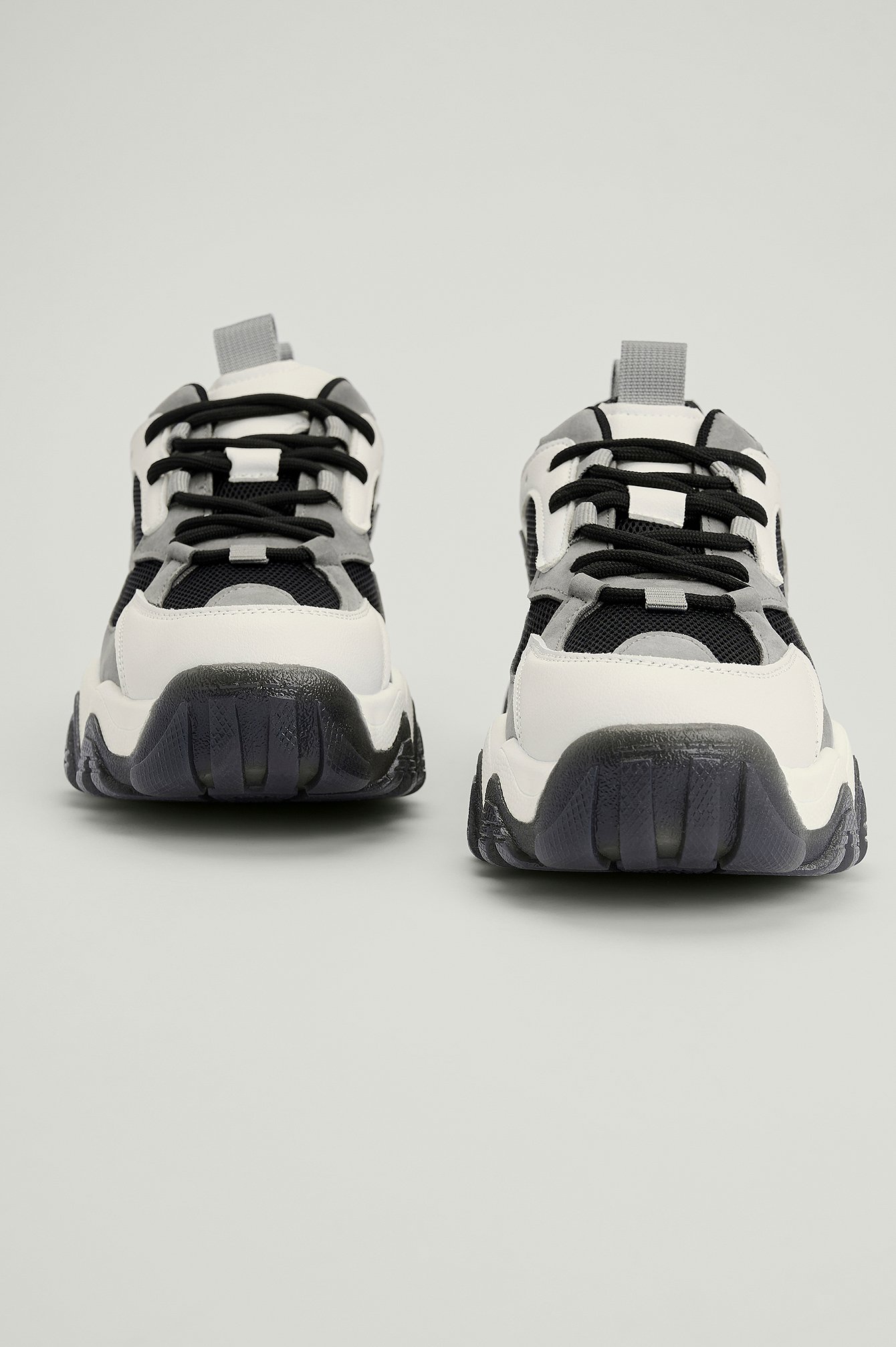 rounded chunky profile trainers