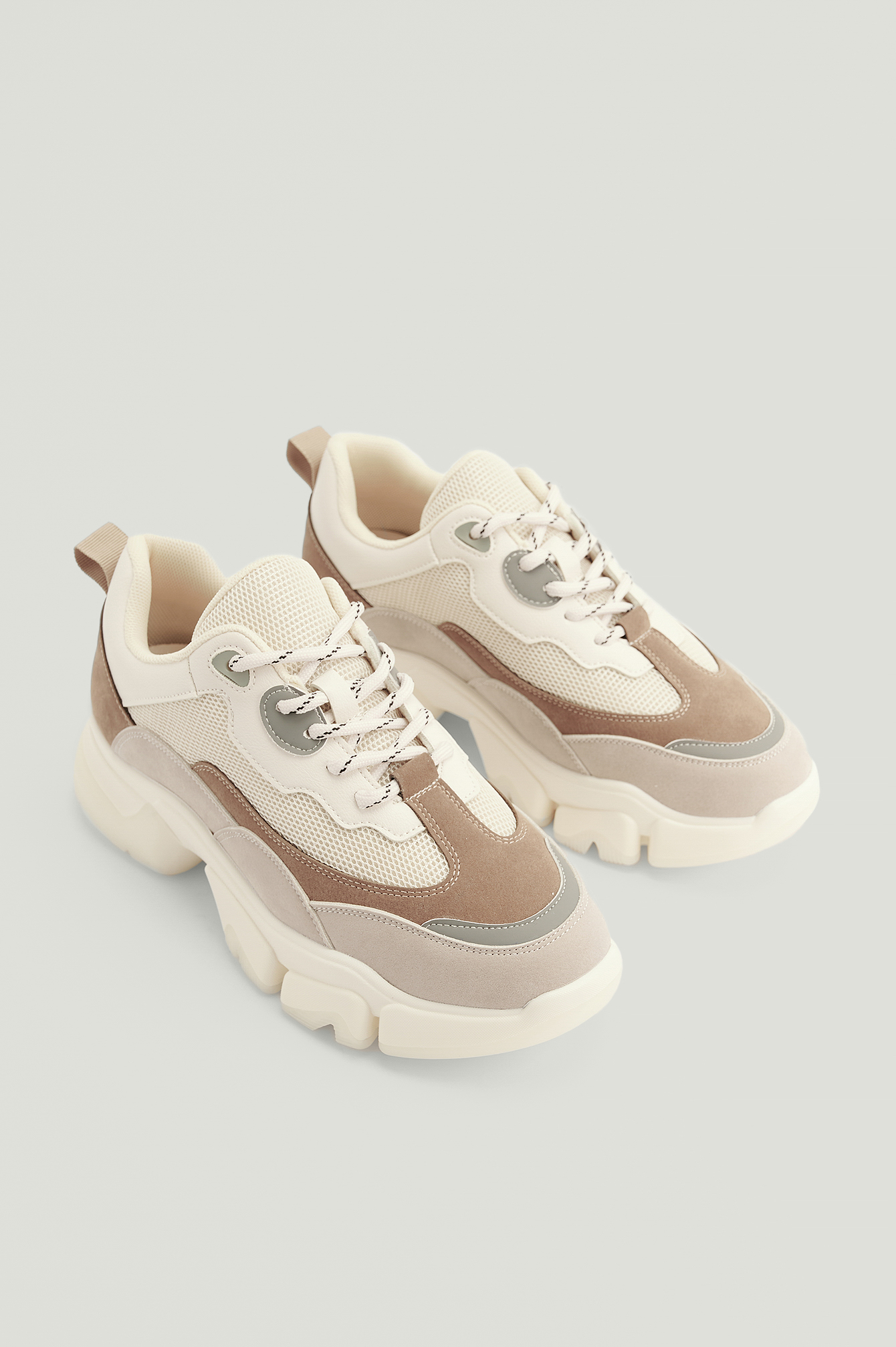 chunky sneaker nakd