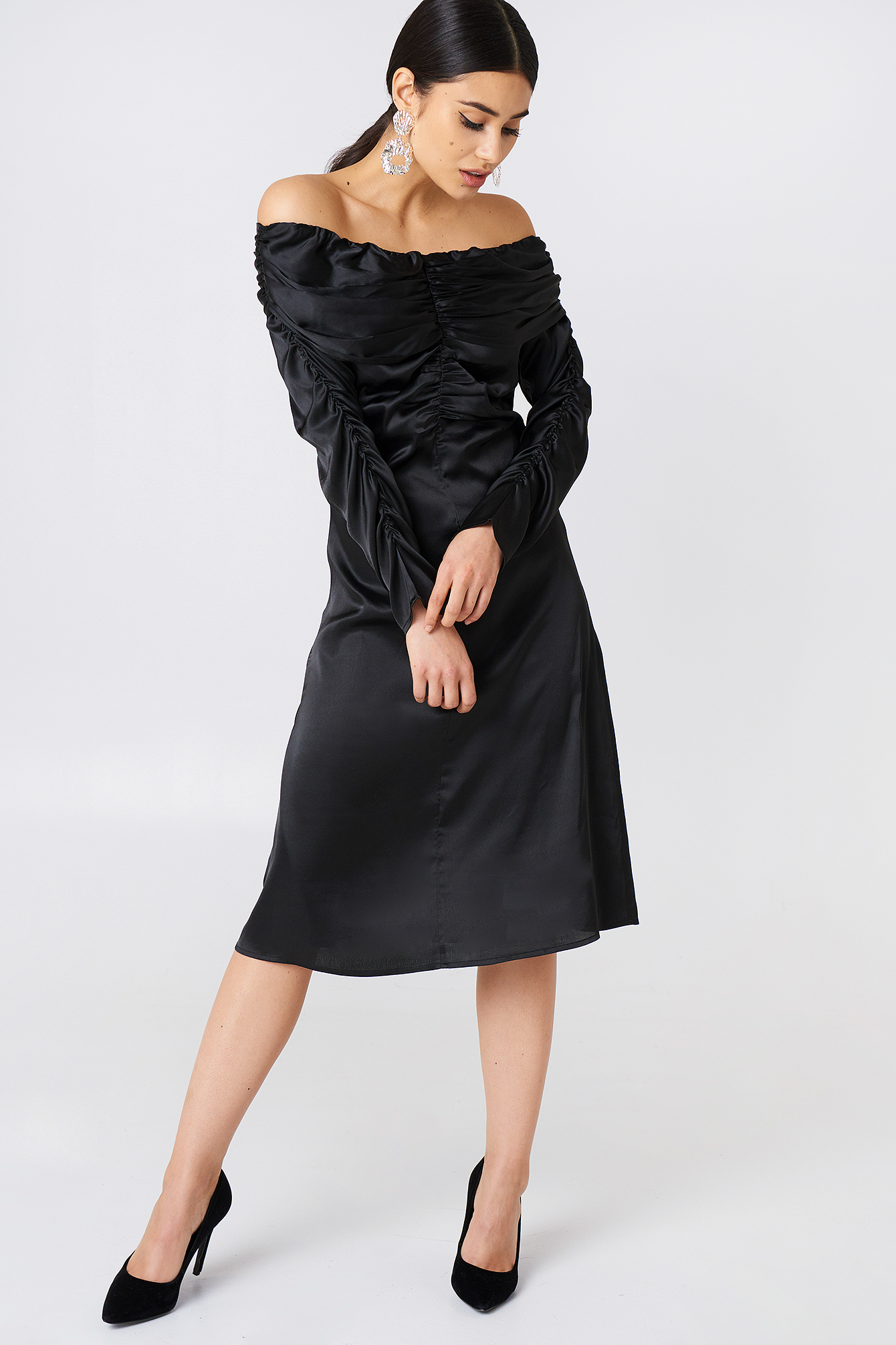 Ruched Detail Off Shoulder Dress Black