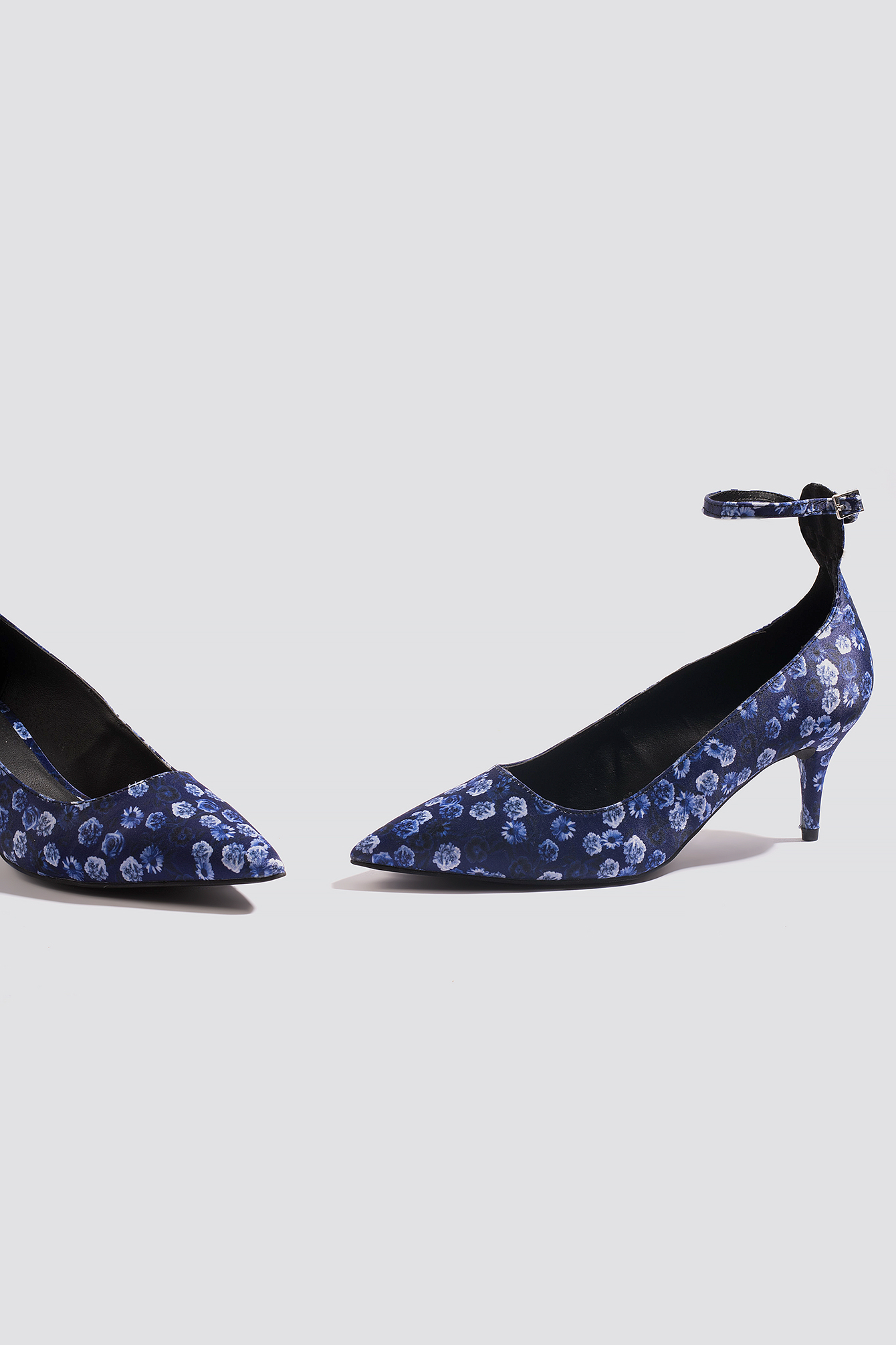 Satin Ankle Strap Pumps Blue | na-kd.com