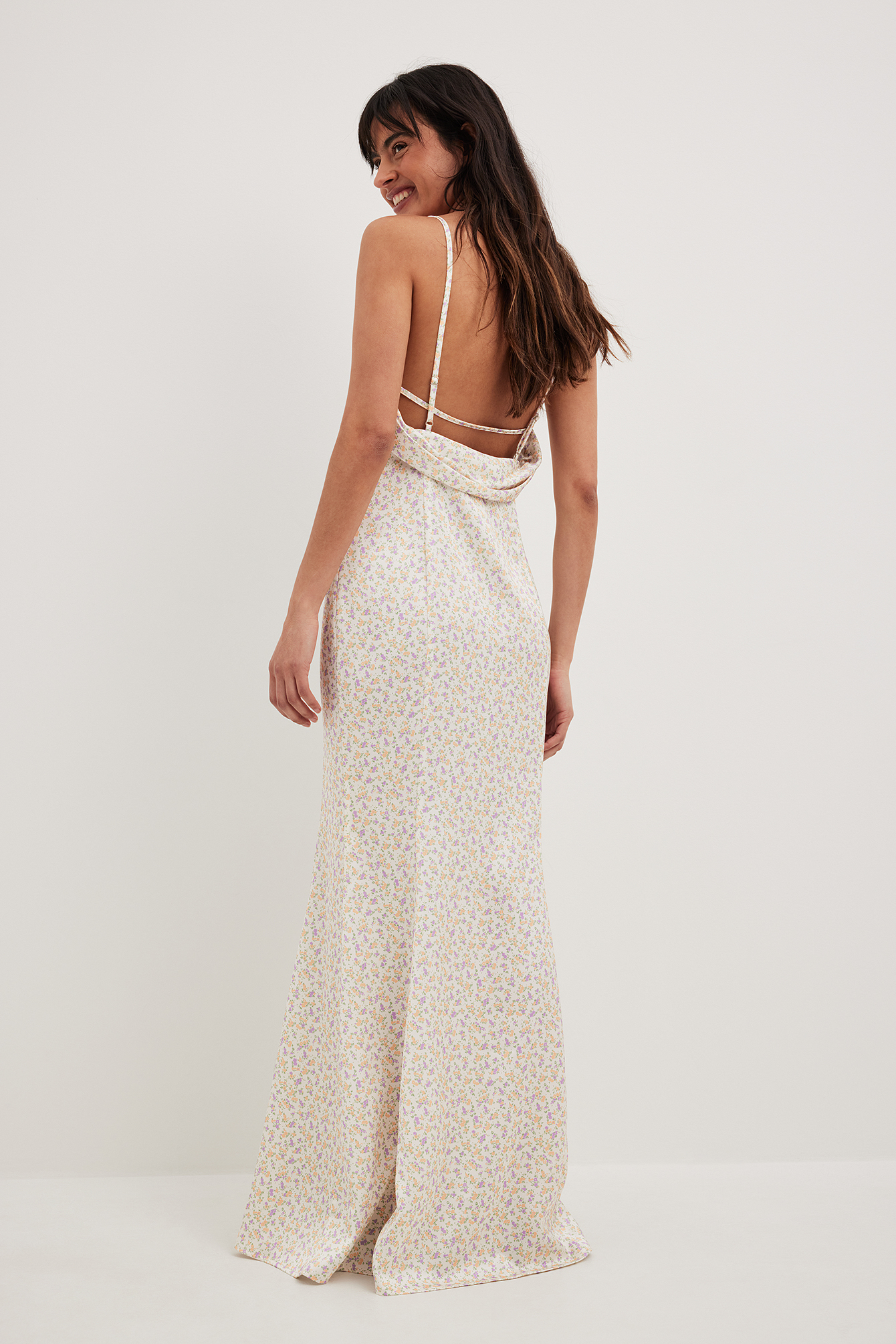 Satin Mermaid Maxi Dress Flower | NA-KD Satin Mermaid Maxi Dress Flower | NA-KD