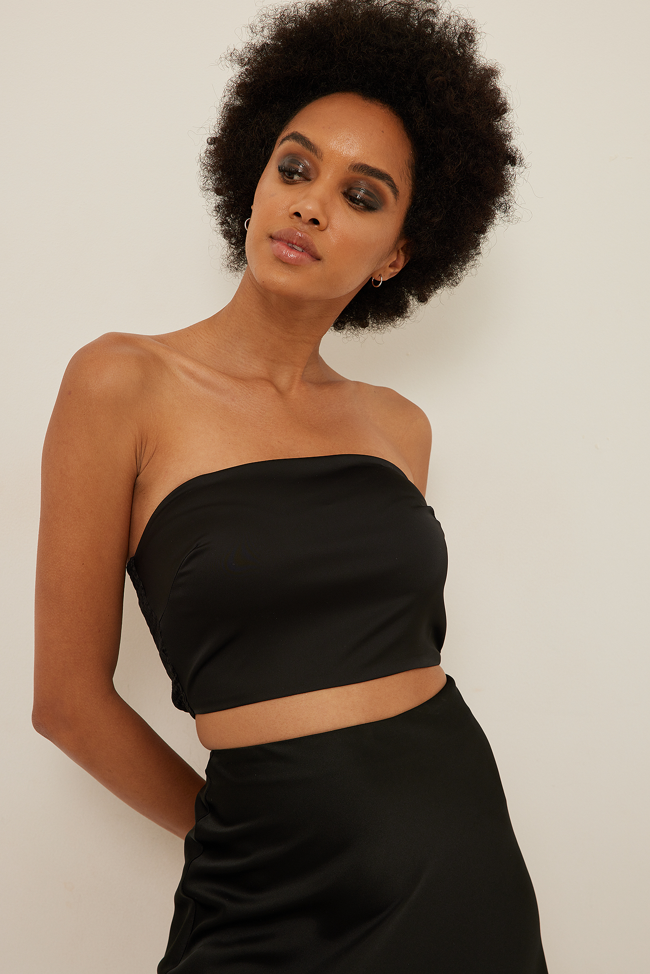 Satin Tube Top Black | na-kd.com