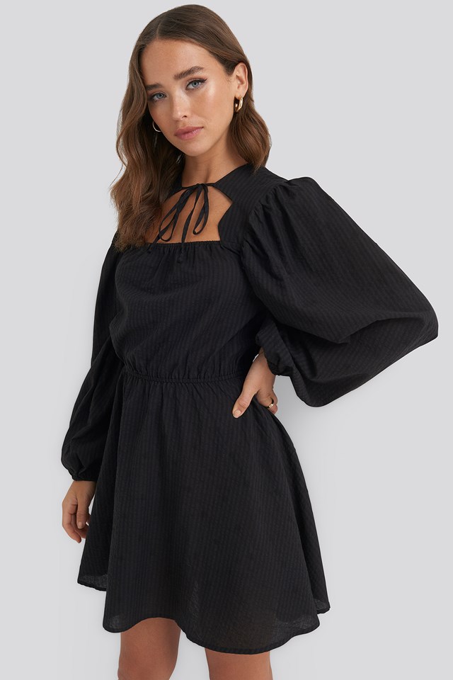 Scalloped Neckline Mini Dress Black