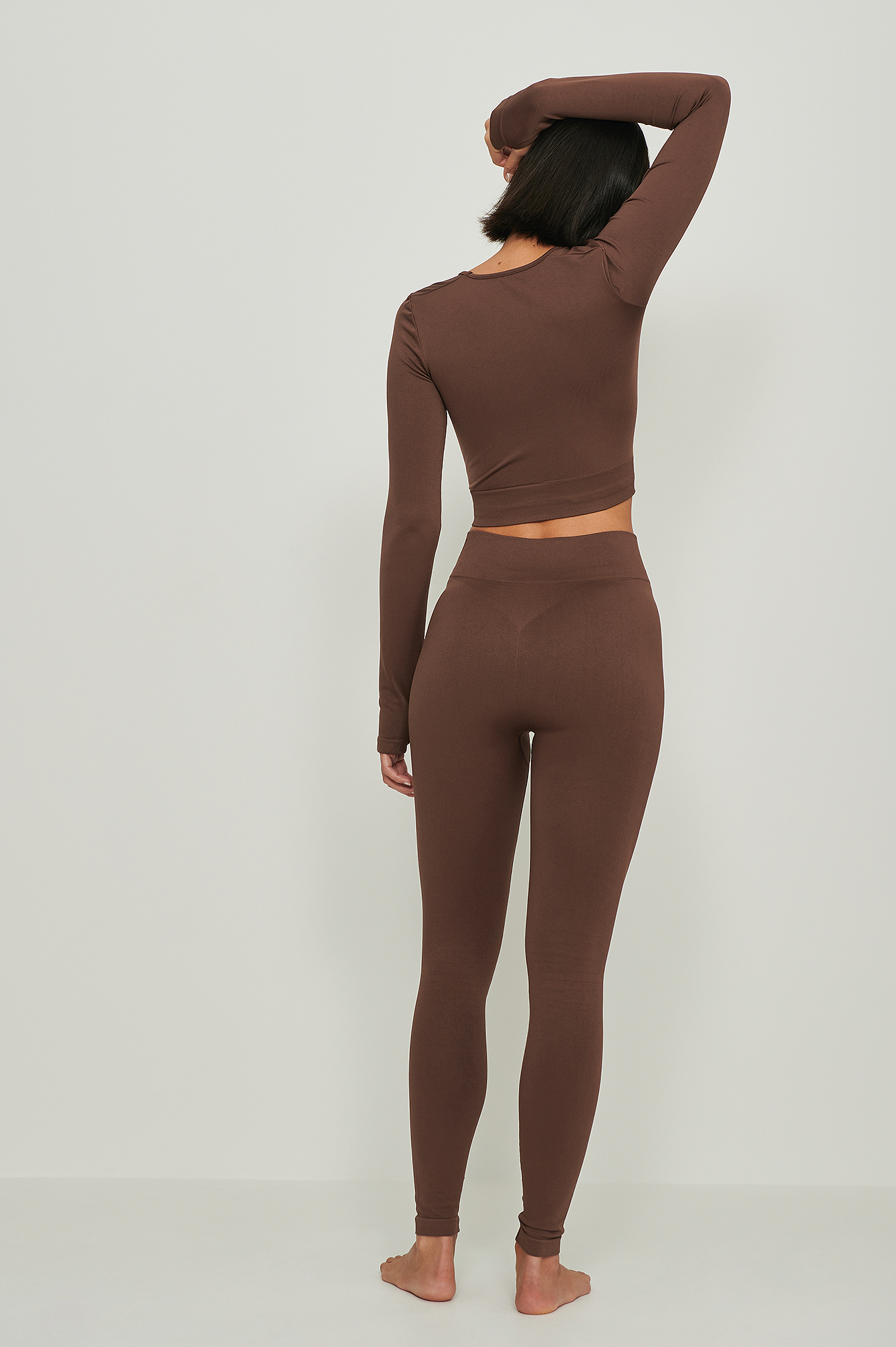 Seamless Deep Neck Long Sleeve Top Brown
