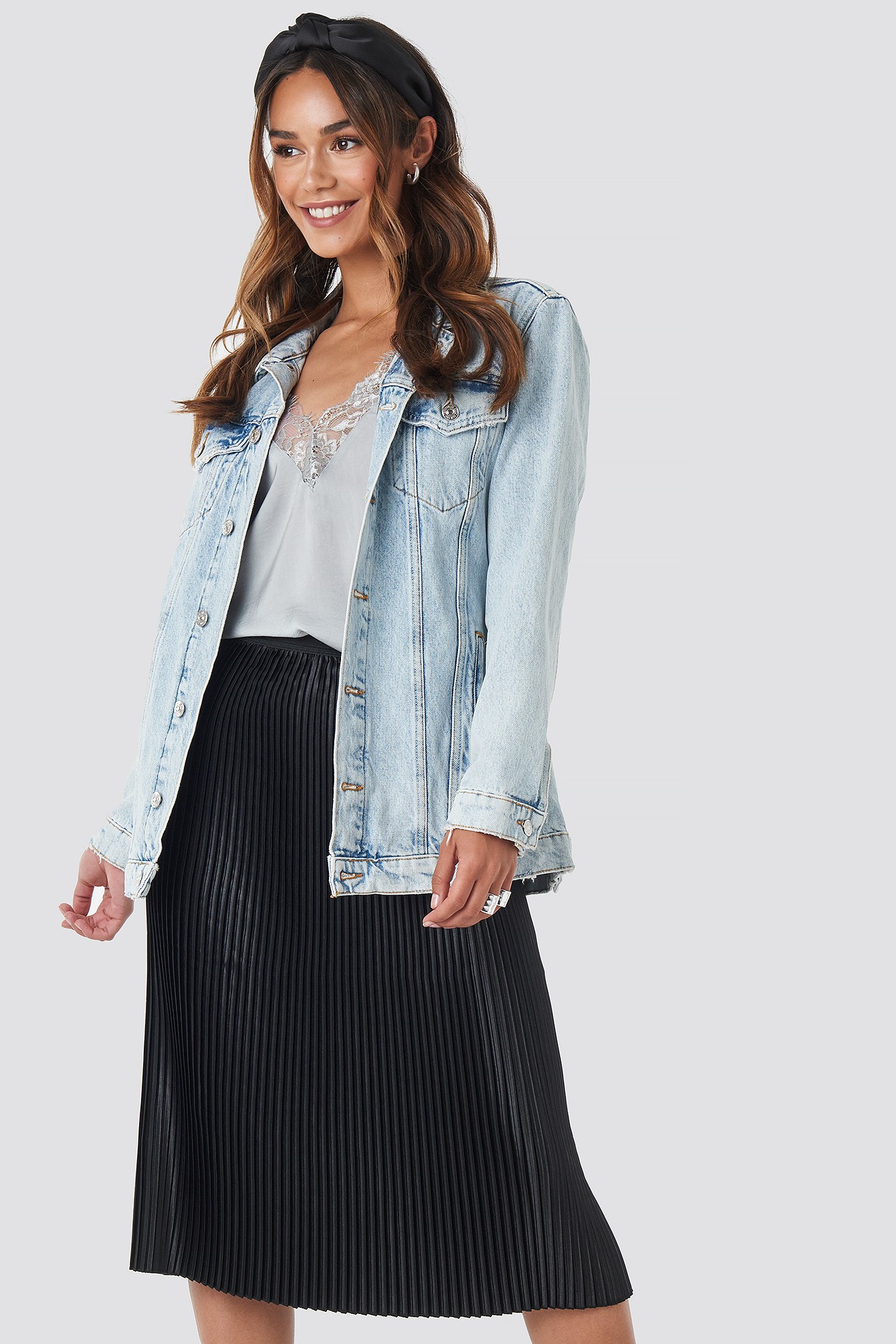 Shiny Pleated Skirt Black
