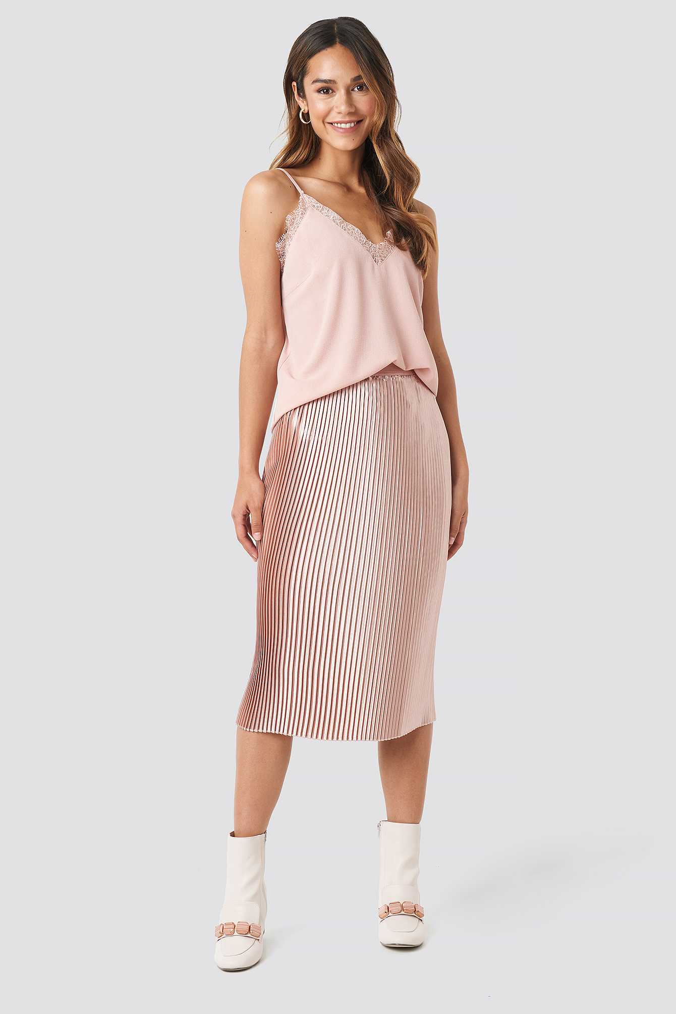 Shiny Pleated Skirt Dusty Pink