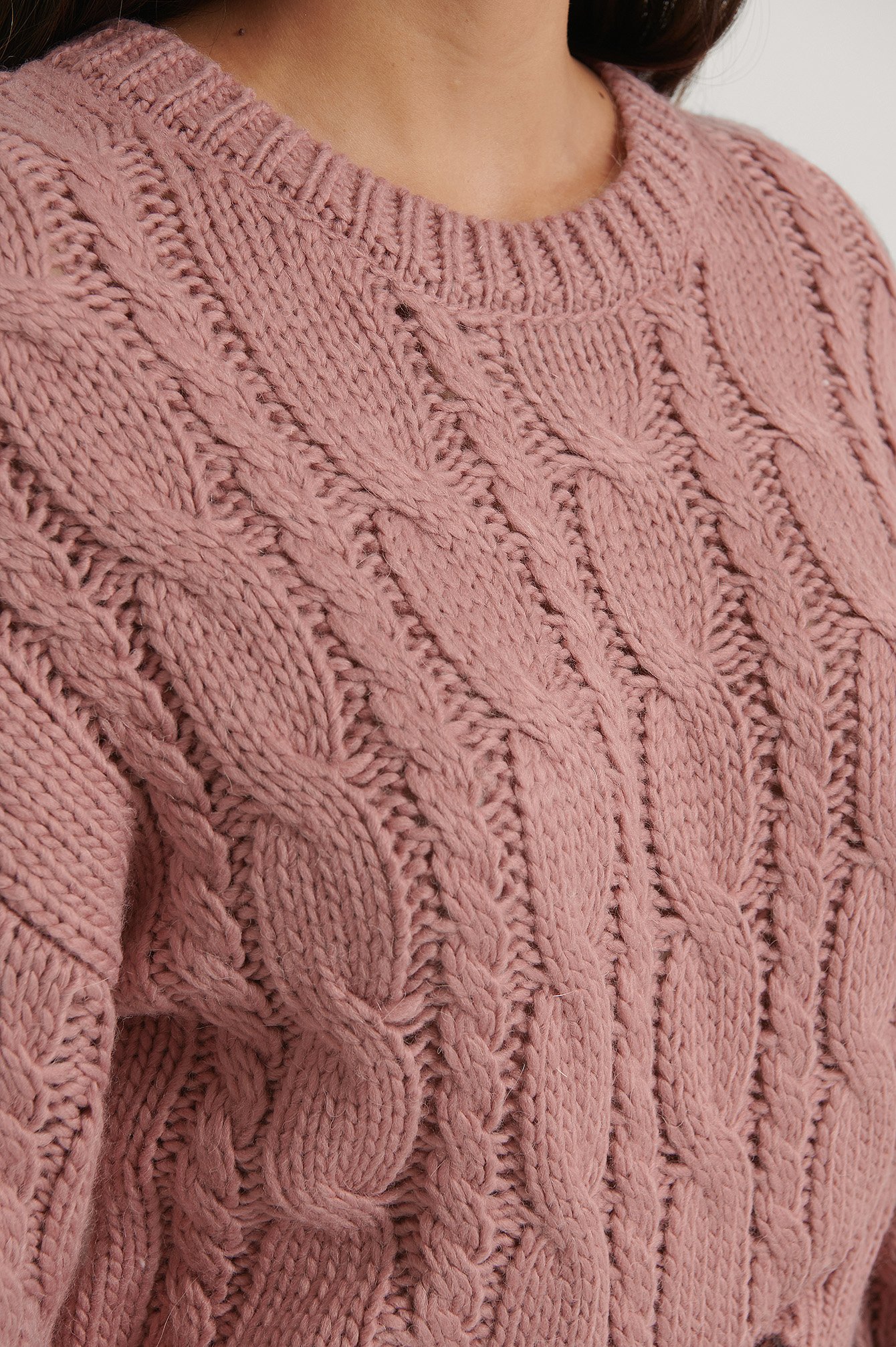 Dusty Pink Short Cable Knit Sweater