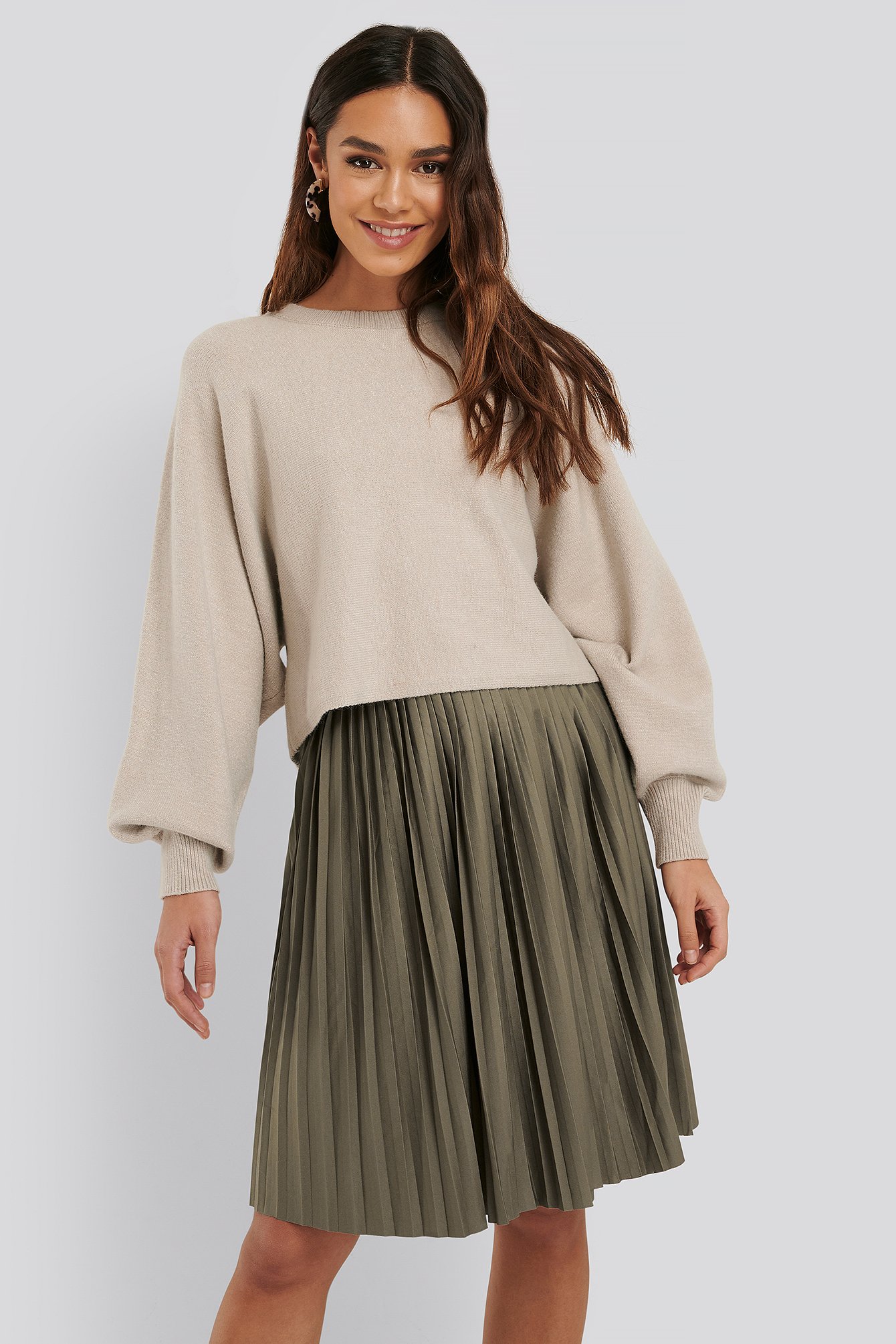 Khaki NA-KD Short Pleated Skirt
