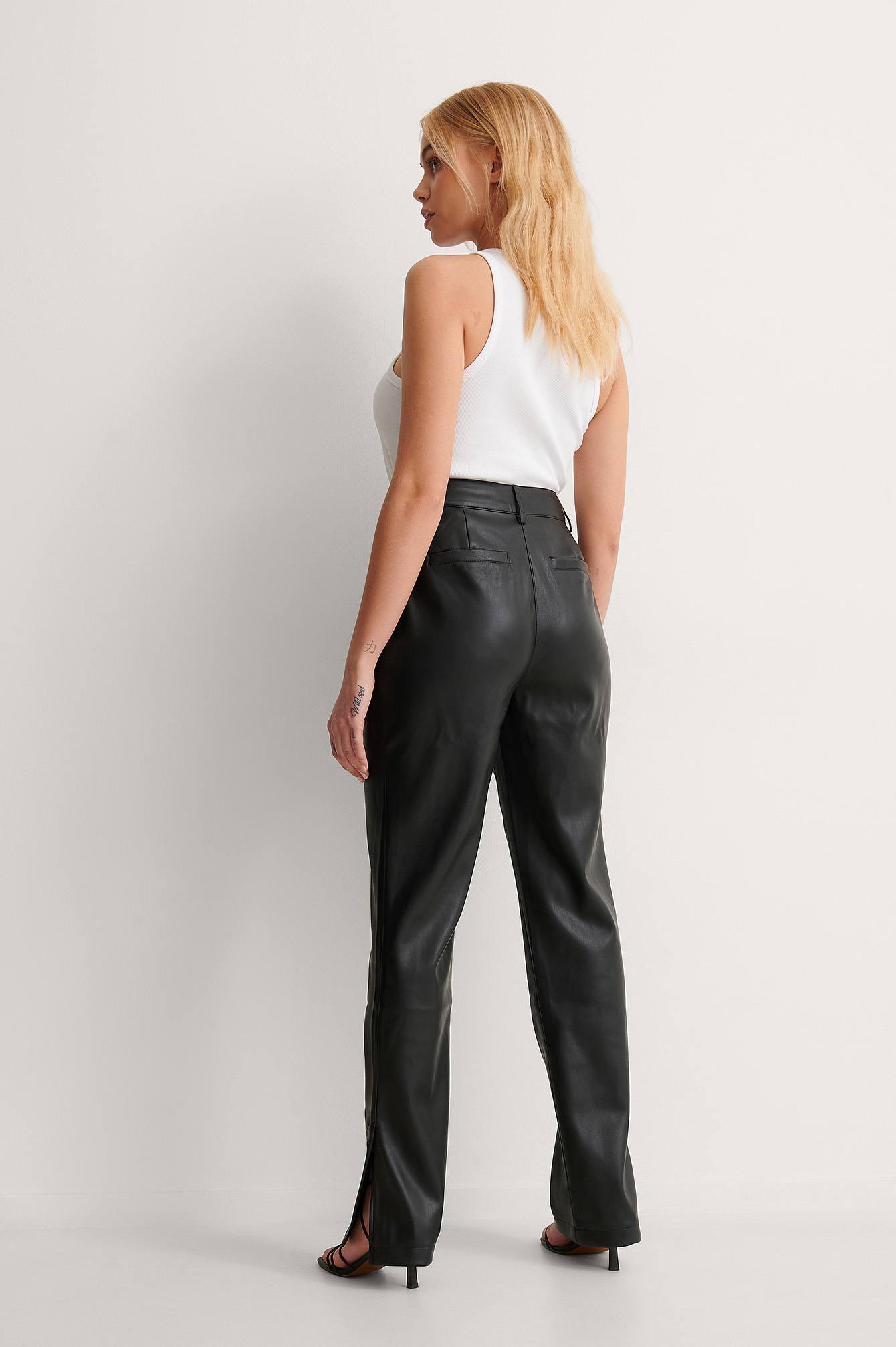 Side Slit PU Pants Black | na-kd.com