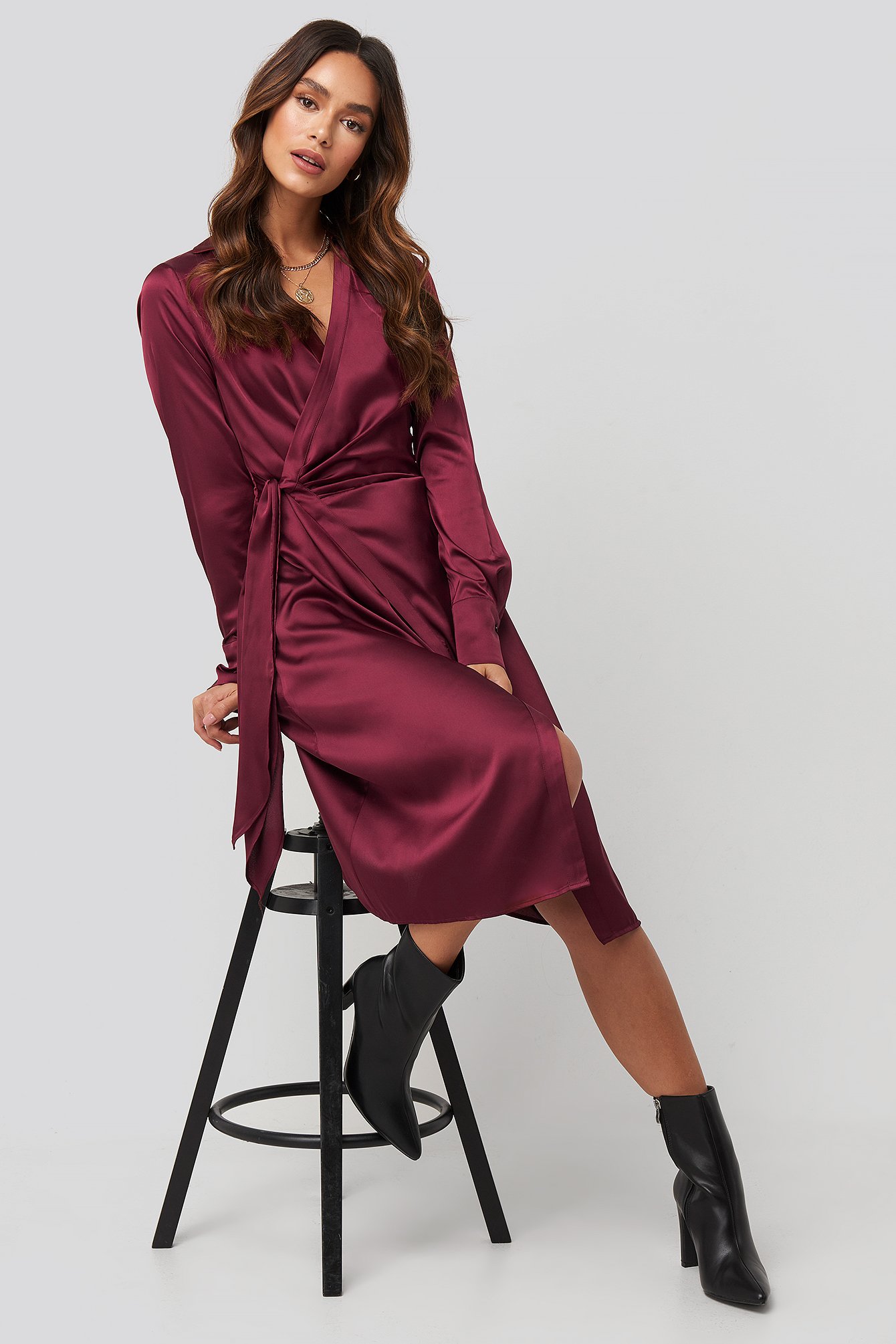 Burgundy NA-KD Trend Side Tie Satin Midi Dress