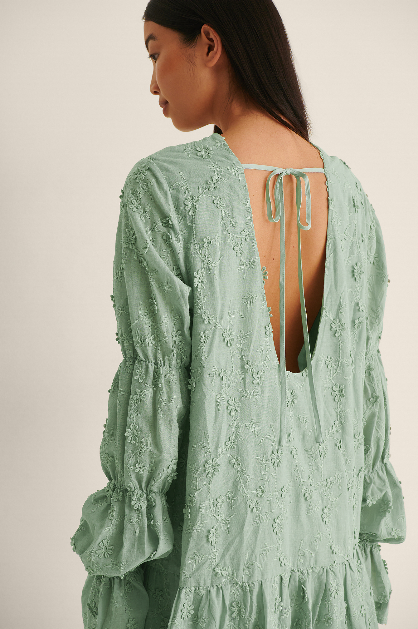 Sleeve Detail Deep Back Dress Green | NA-KD