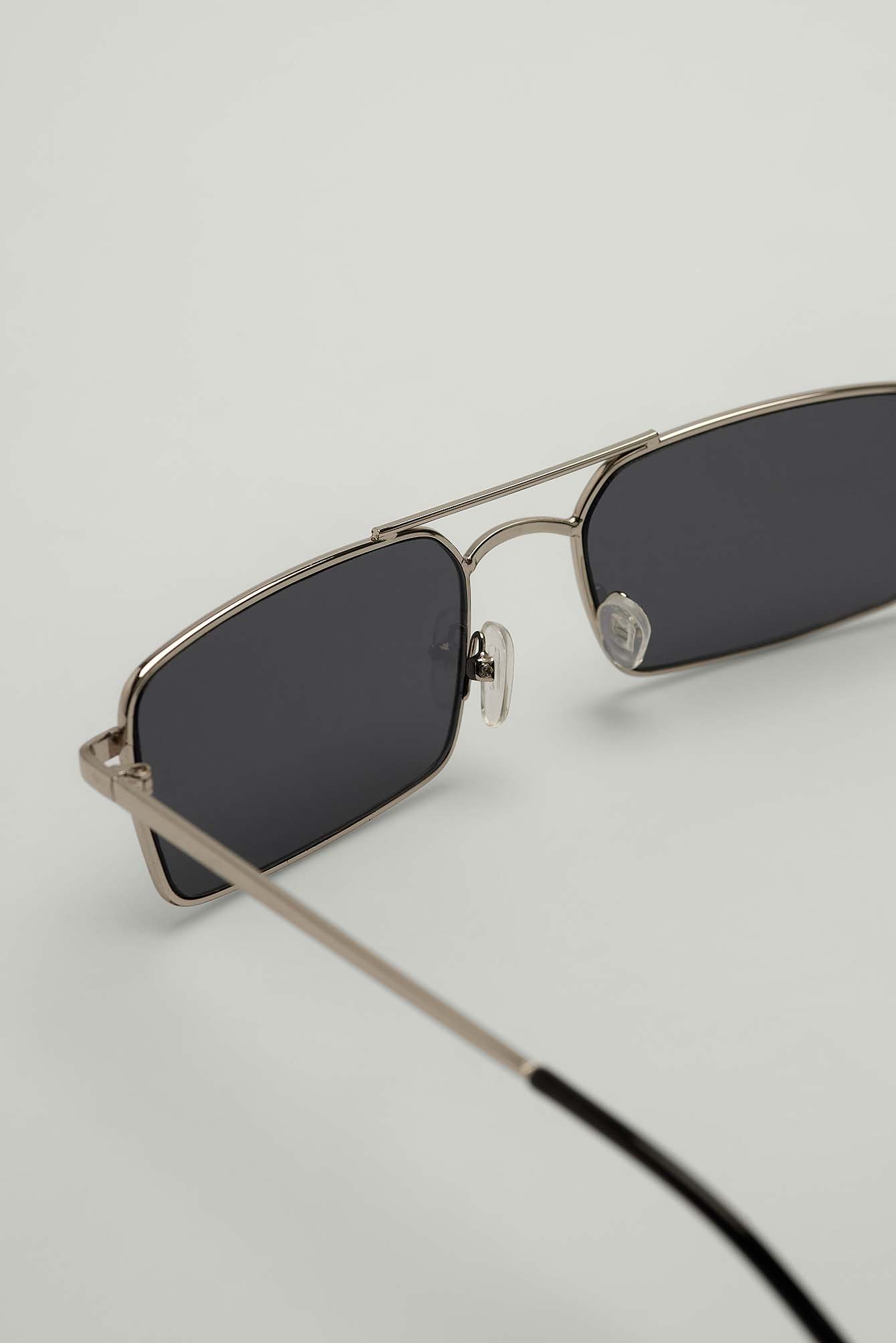 Slim Squared Pilot Sunglasses Silver | na-kd.com