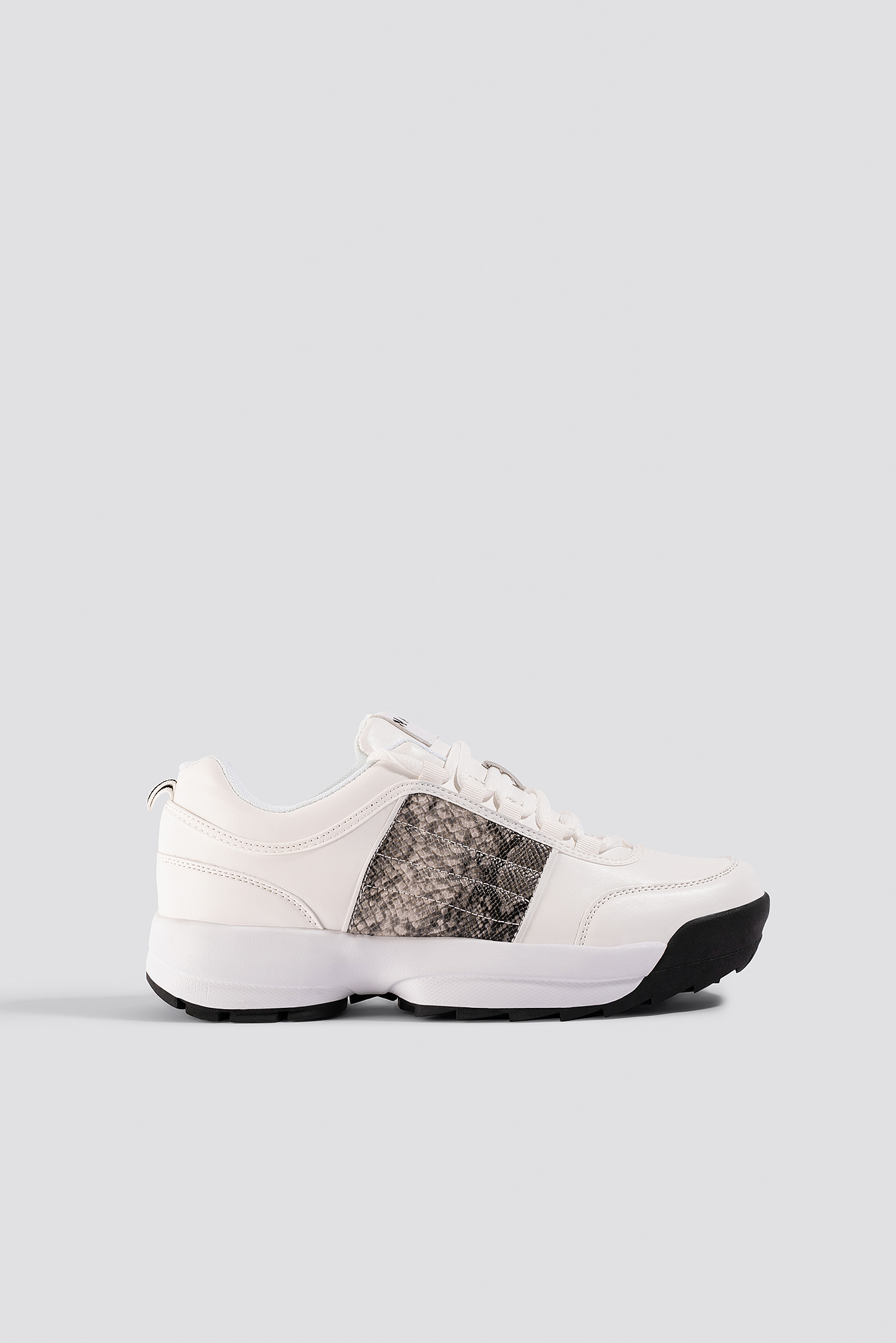 Snake Detail Sneakers Offwhite