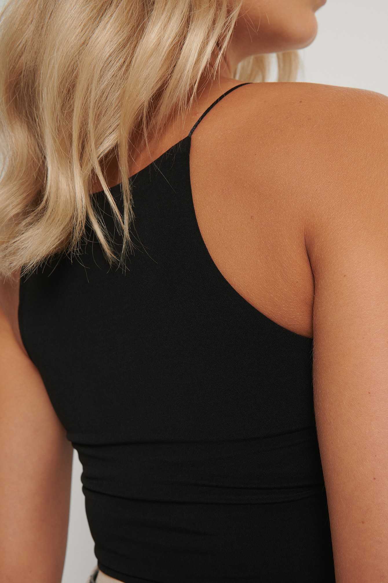 black spaghetti strap tube top