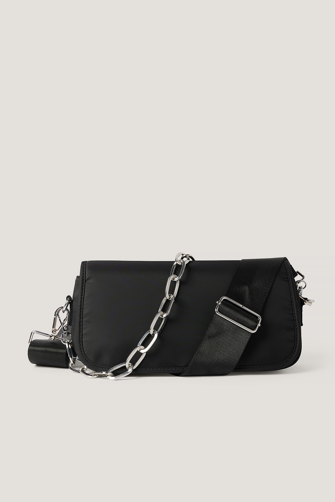 Sporty Shoulder Bag Black