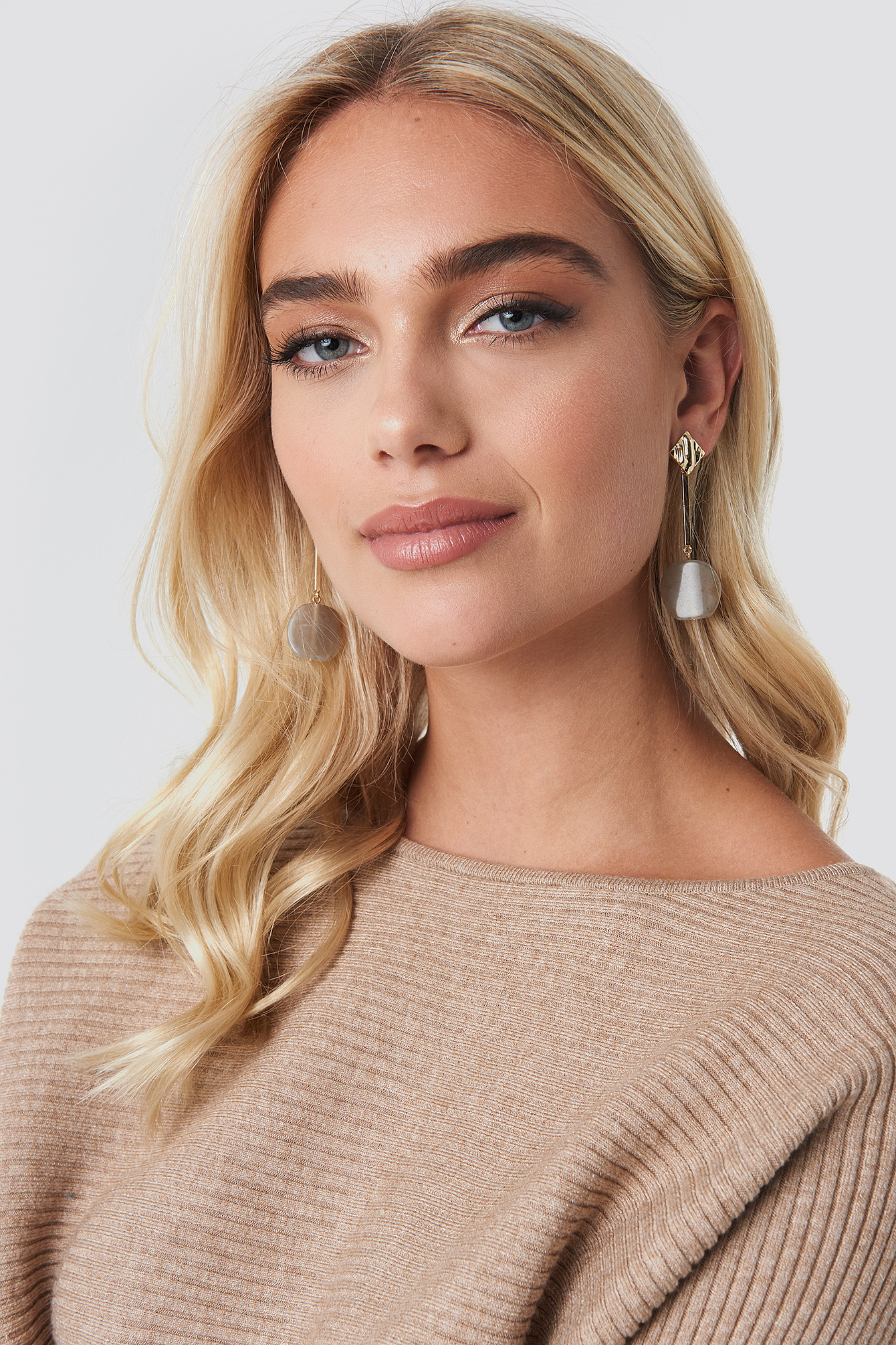 Stone Drop Earrings Gold