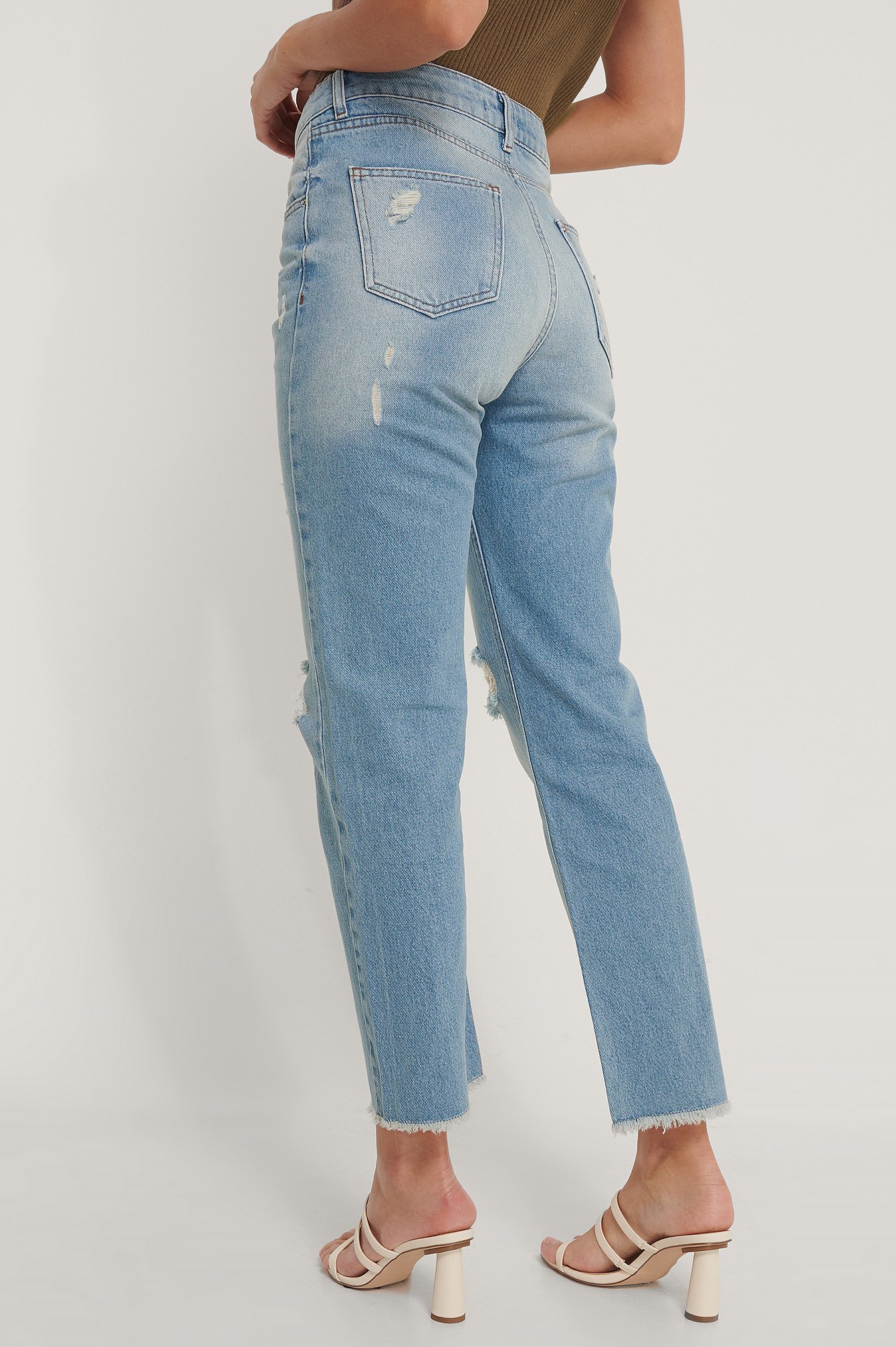 Light Blue Rechte Versleten Jeans Met Hoge Taille