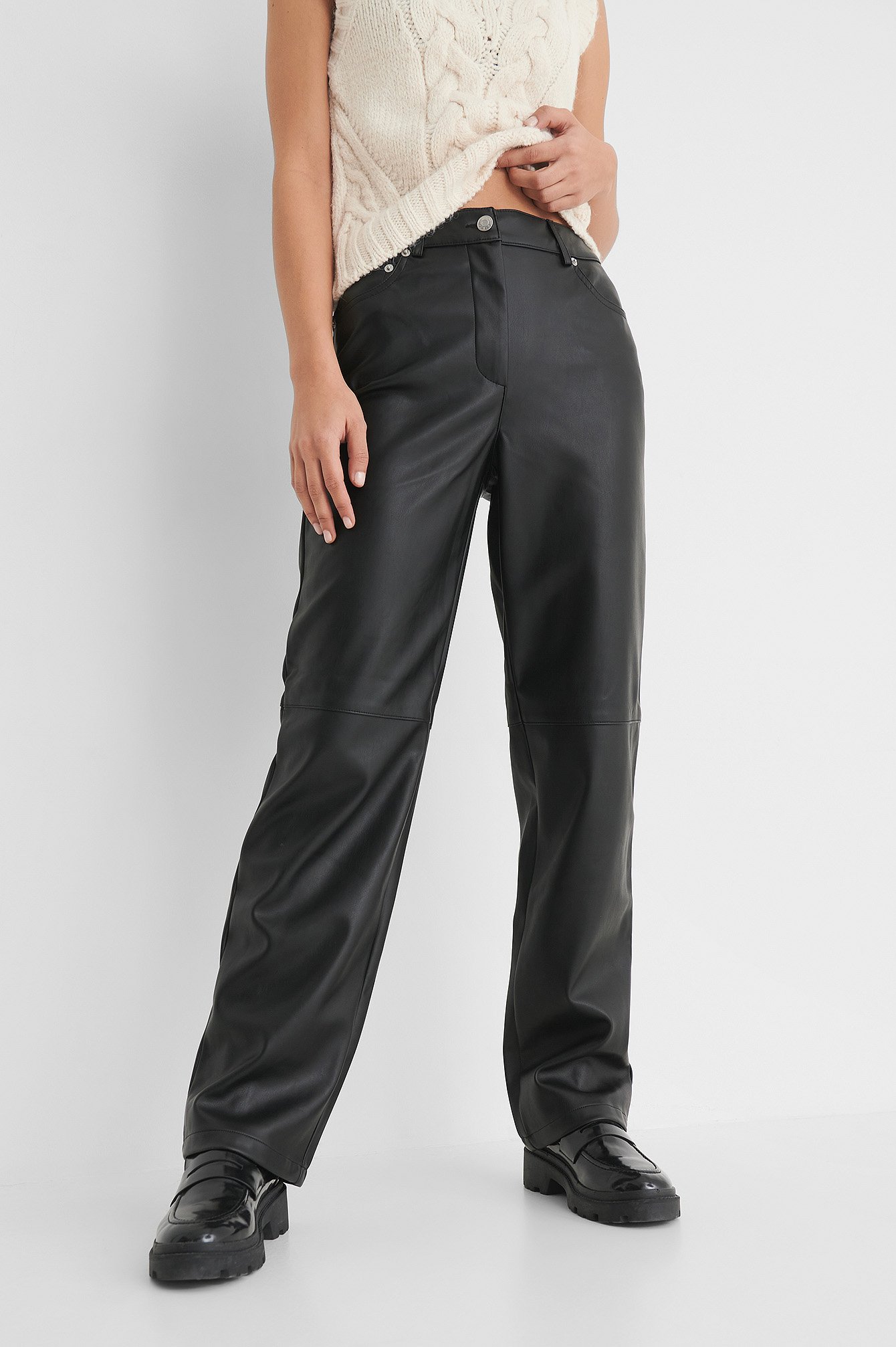 Womens Clothing Trousers Slacks and Chinos Straight-leg trousers NA-KD Leather Black Pu Mid Rise Pants 