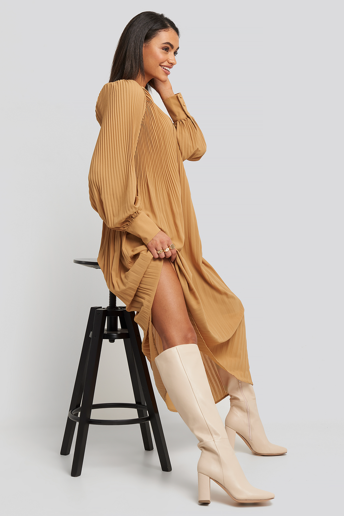 Straight Shaft Knee High Boots Nude