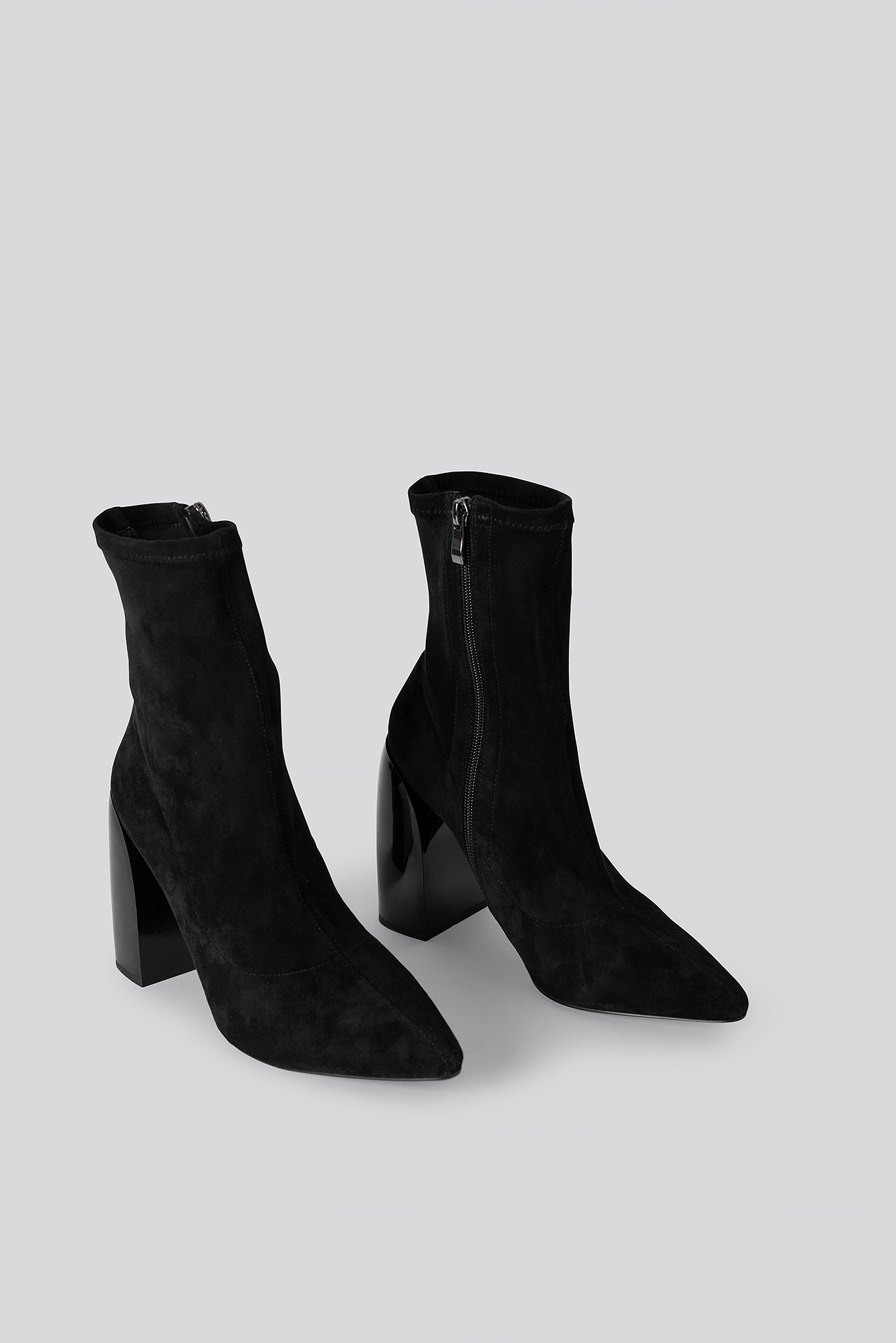 Soklaars Zwart | na-kd.com