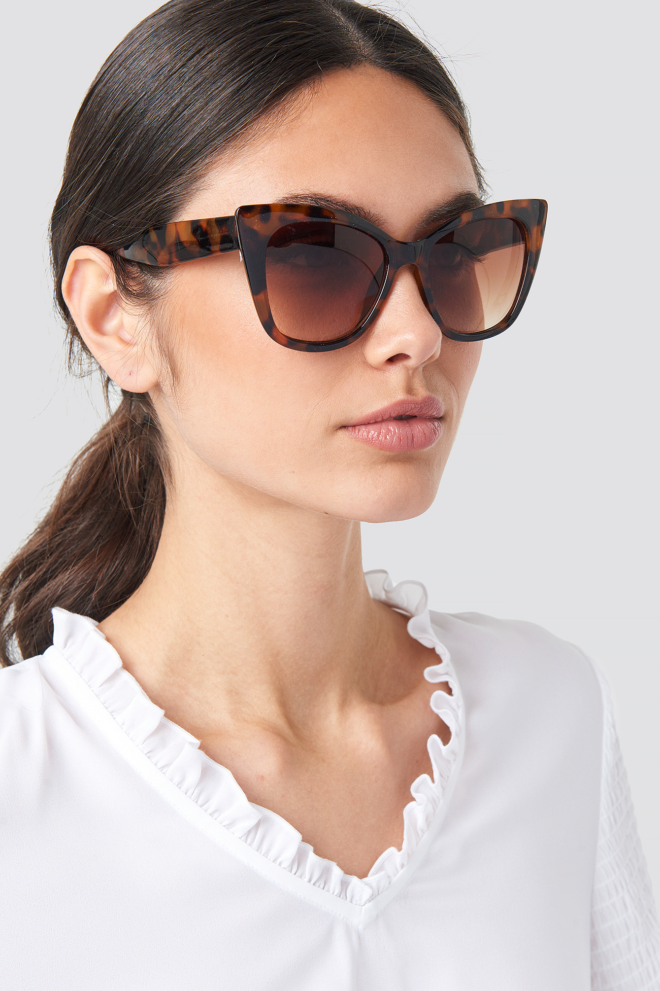 Top Edge Cateye Sunglasses Tortoise