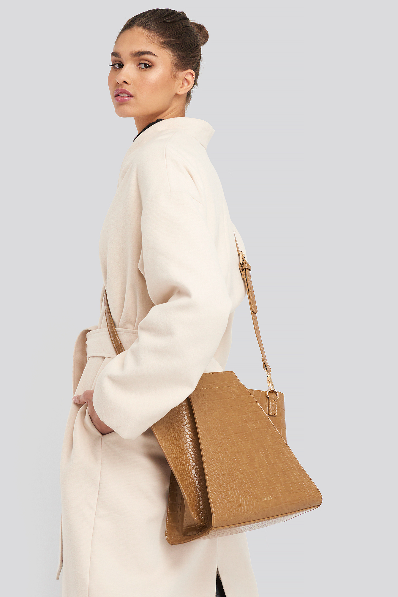 Trapeze Bucket Bag