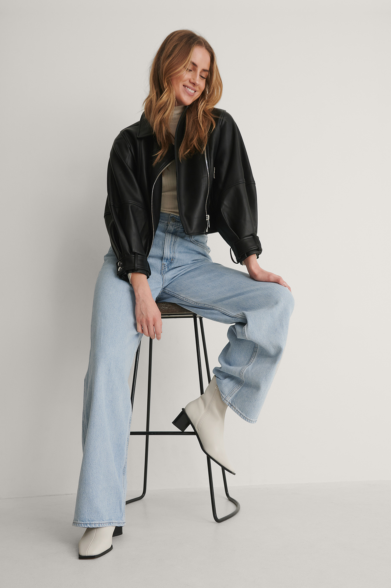Triangle Heel Boots White | na-kd.com