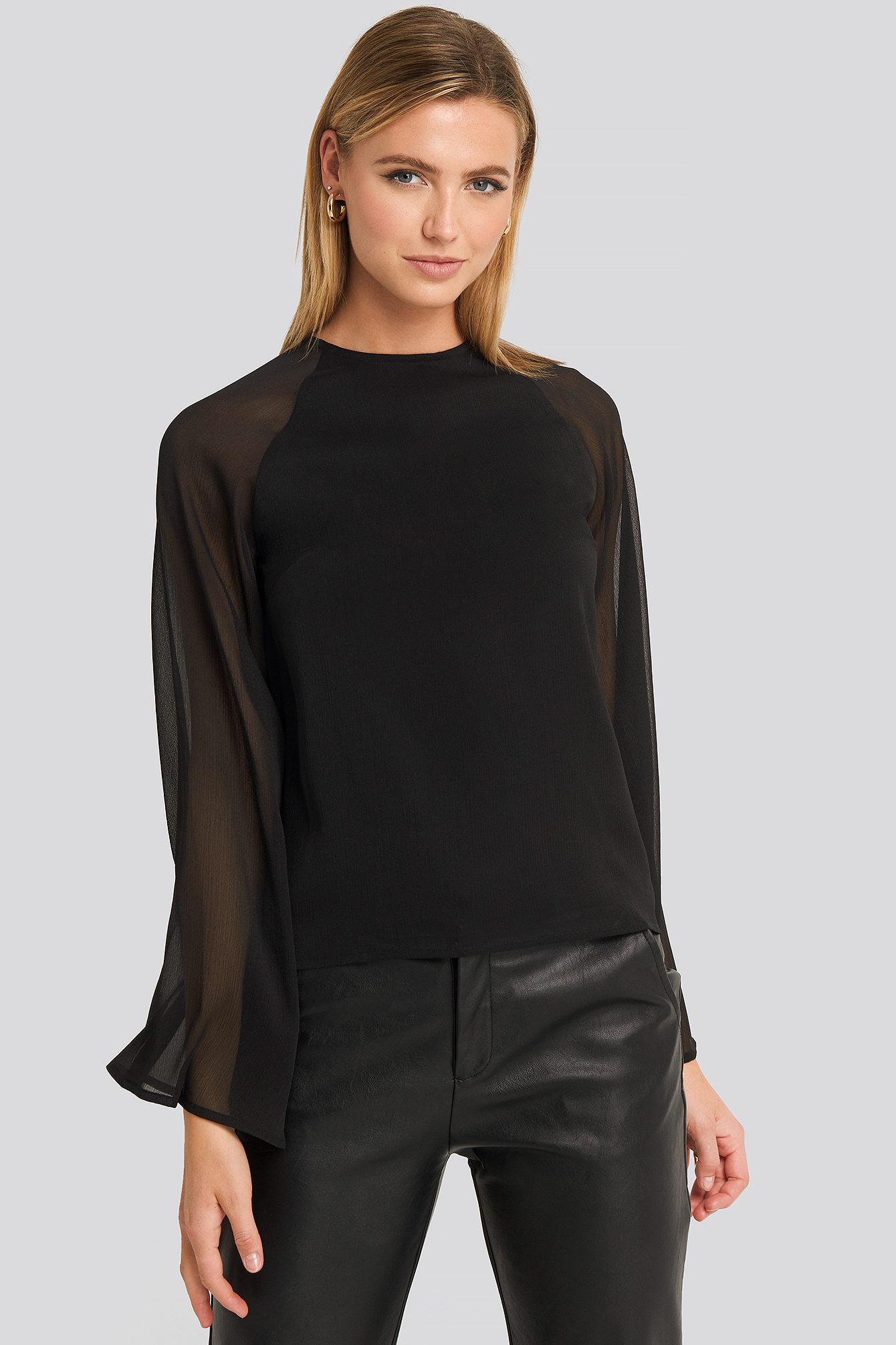 Trumphet Sleeve Flowy Blouse Black