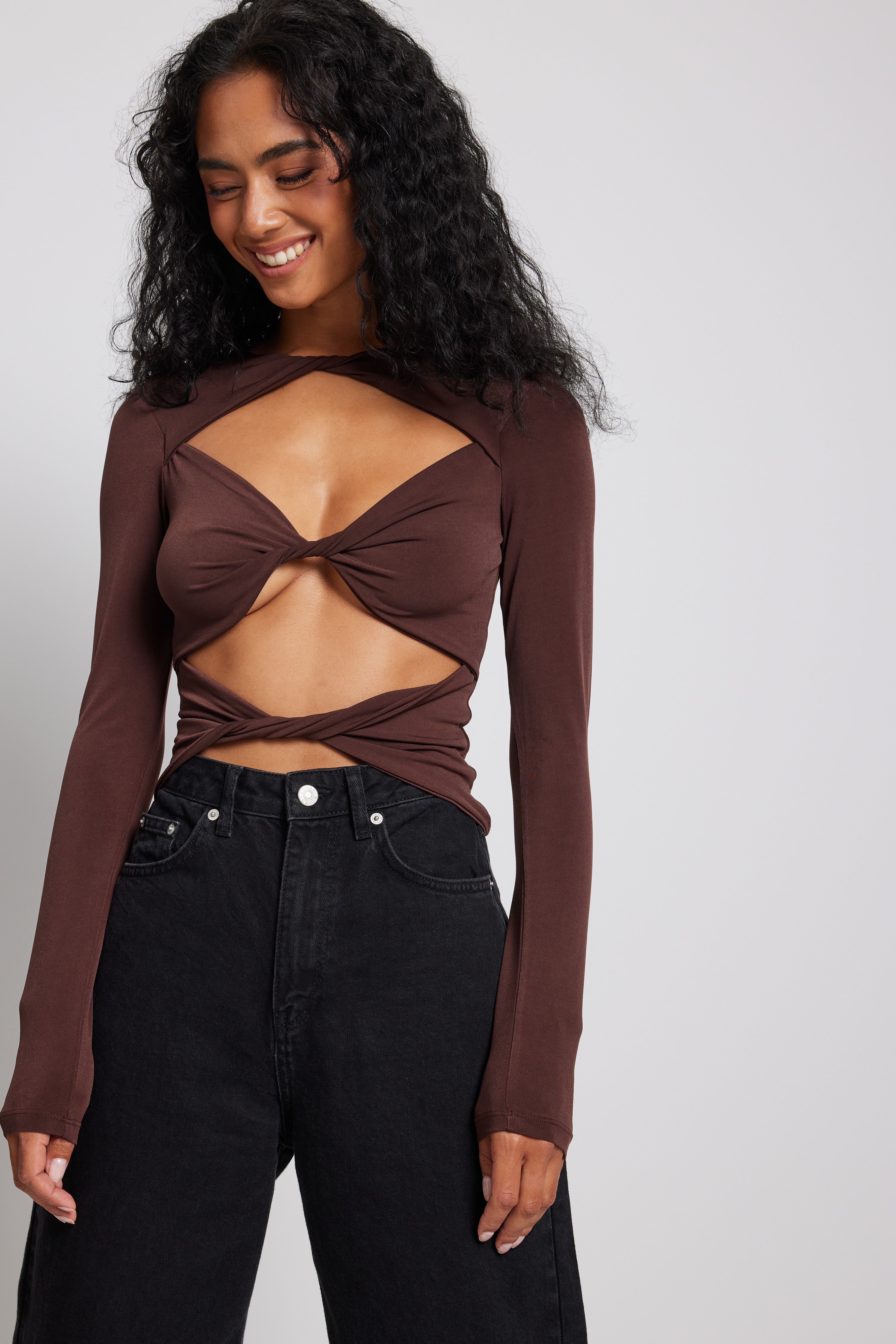 Twist-detail long-sleeve top
