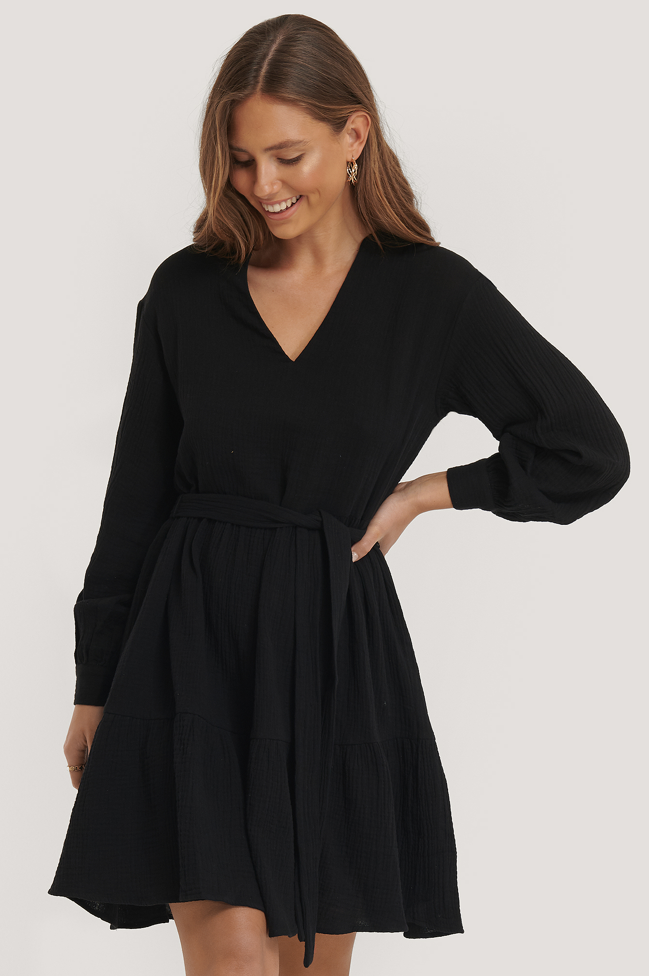 V-neck Dress Black | na-kd.com
