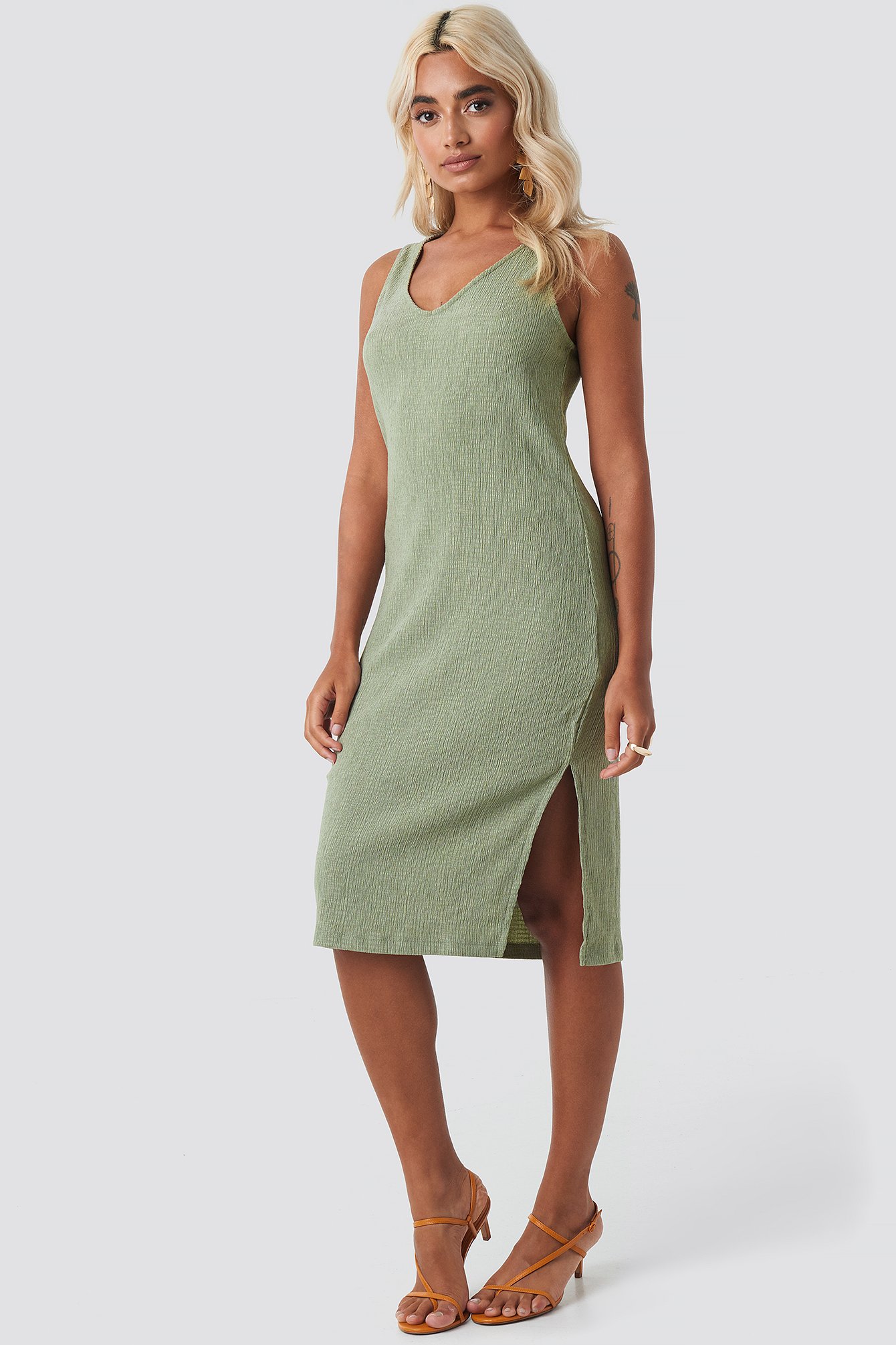 V-neck Structured Jersey Dress Green | NA-KD