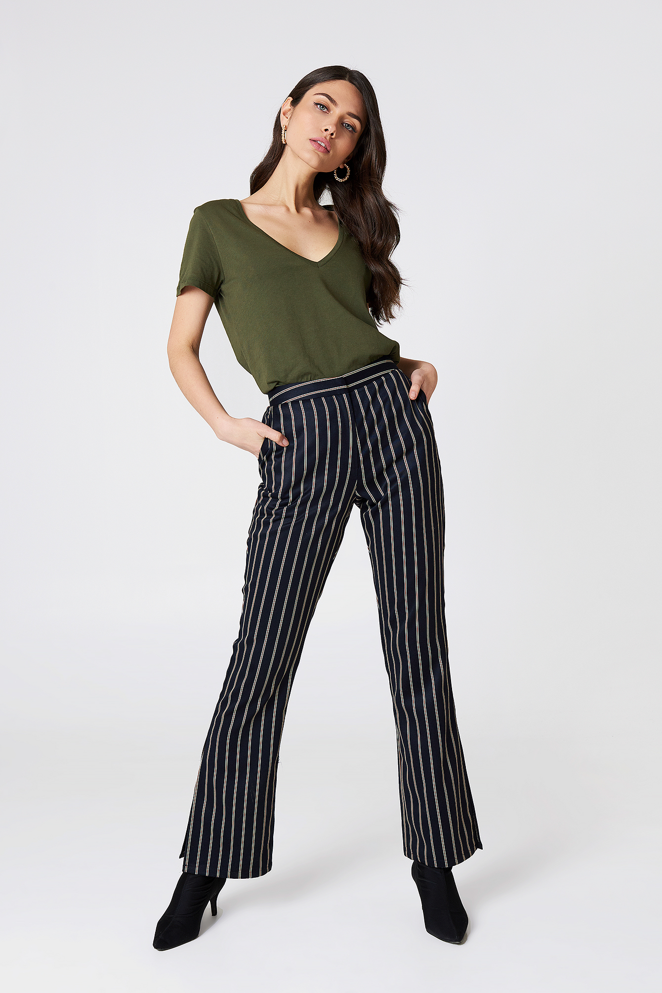 V-neck Tee Army Green