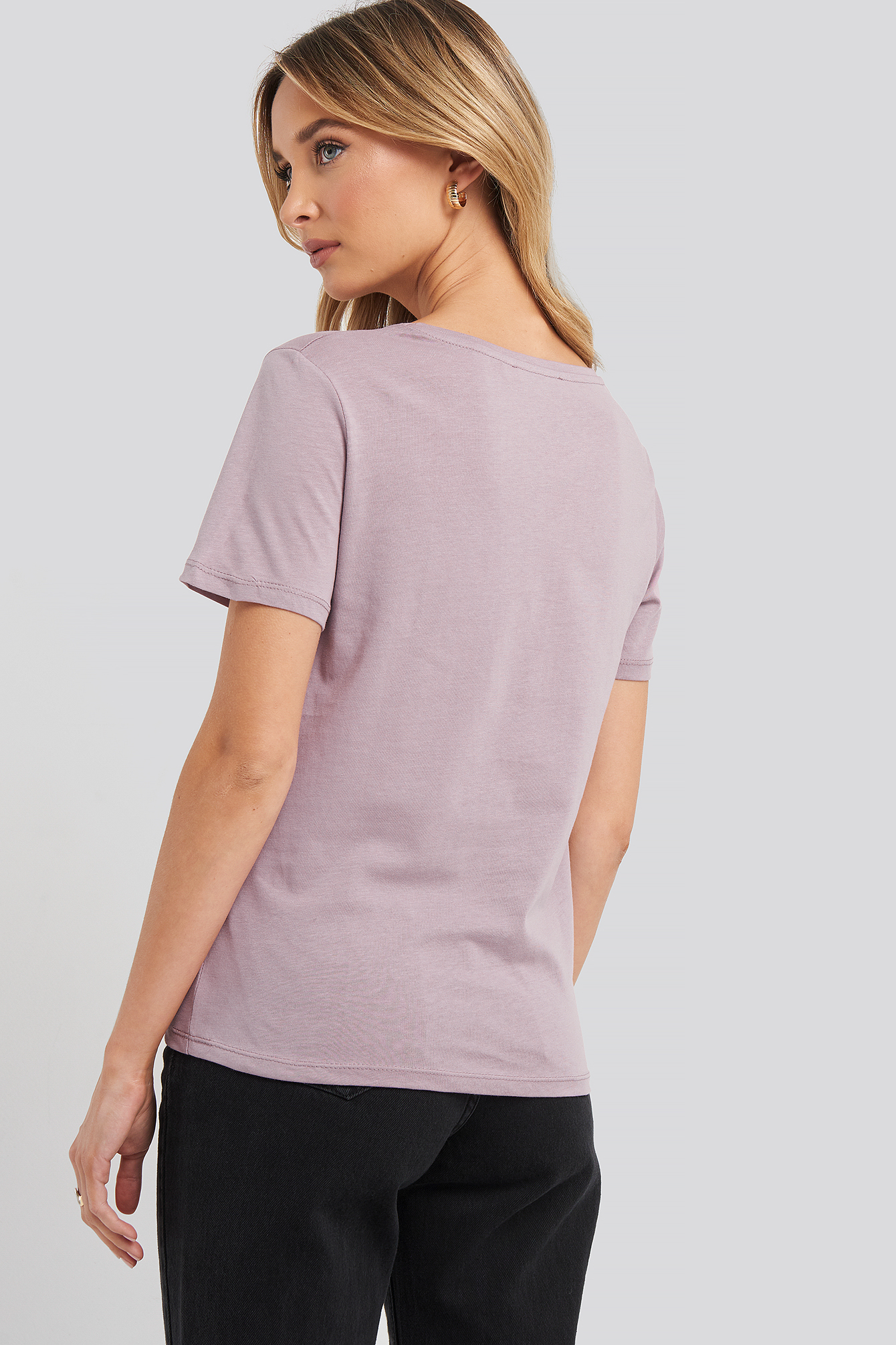 V-neck Tee Dusty Light Purple