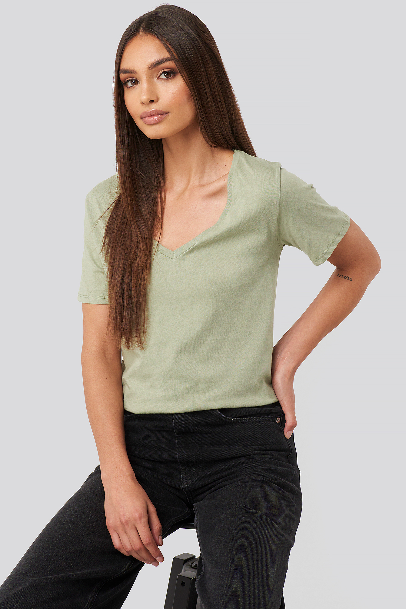 V-neck Tee Light Khaki