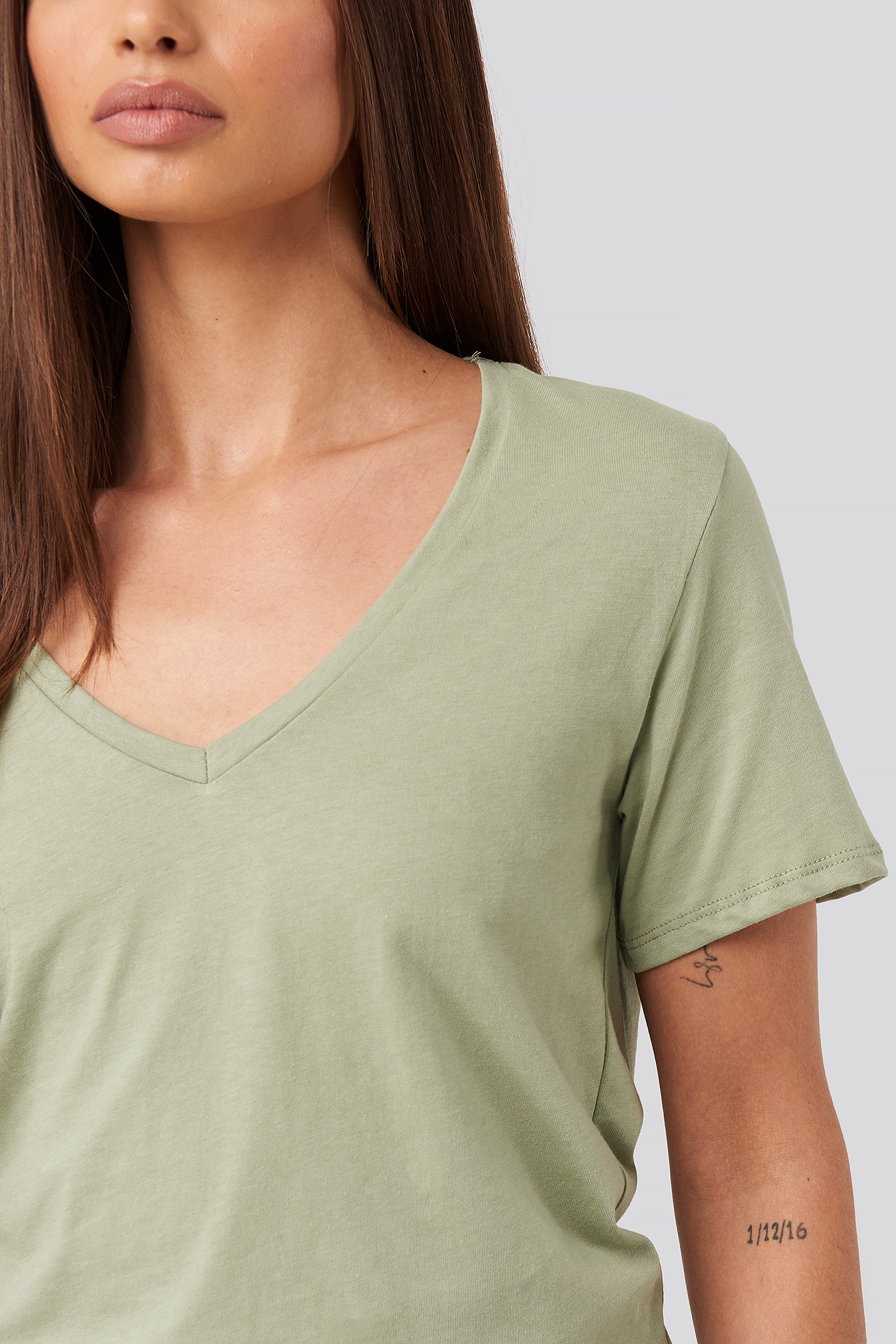 V-neck Tee Light Khaki